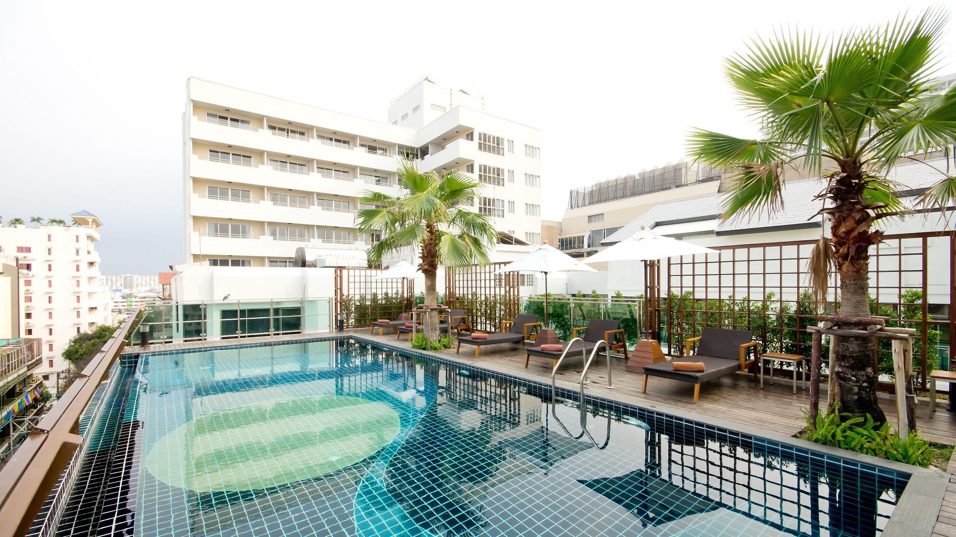 Sunshine & Residences Pattaya