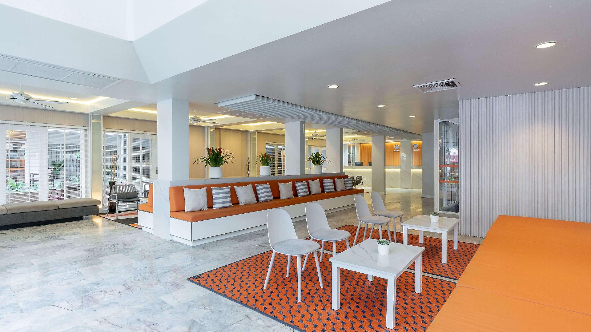 Sunshine & Residences โรงแรม