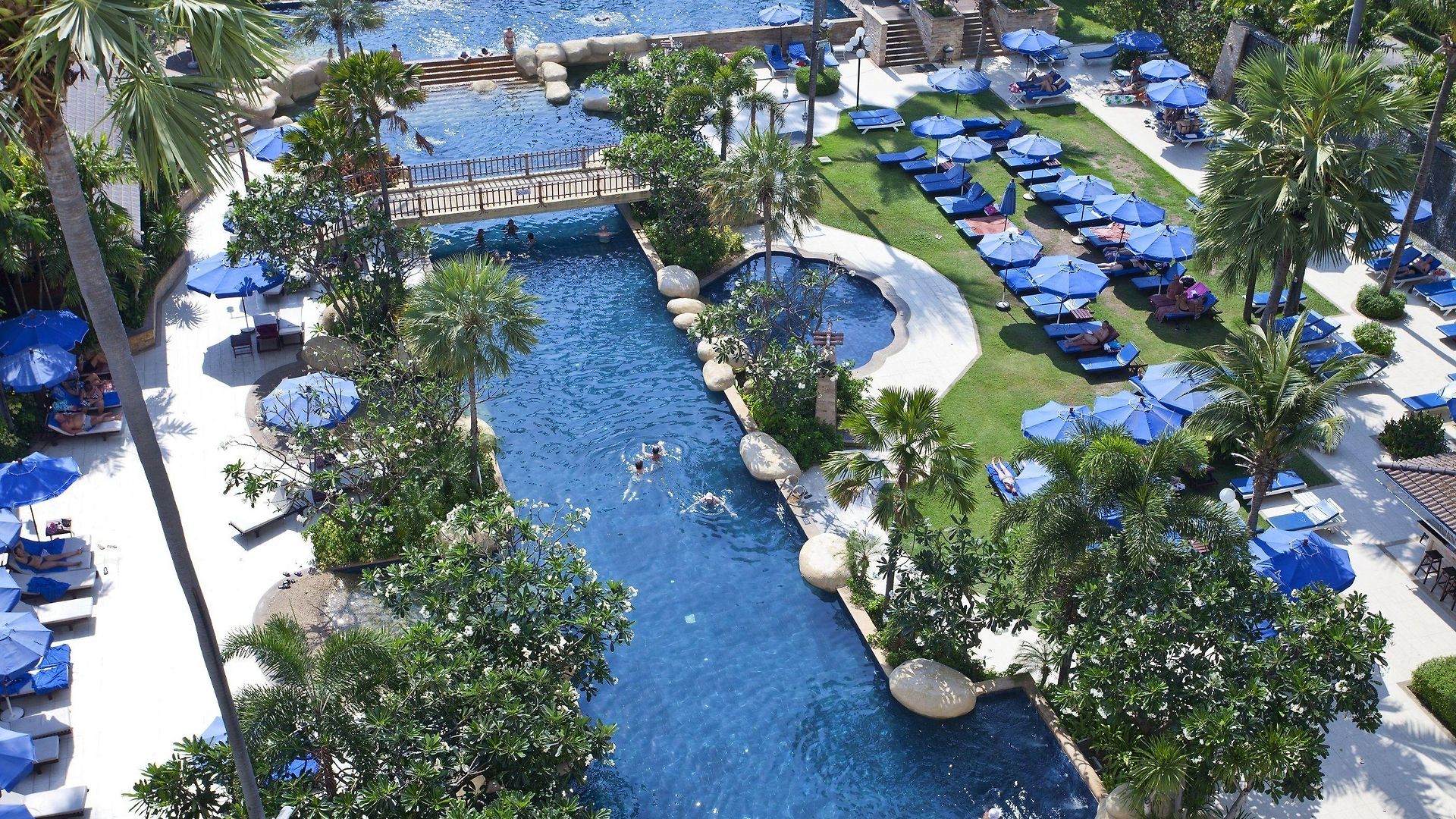 Jomtien Palm & - Family-friendly 5* Pattaya