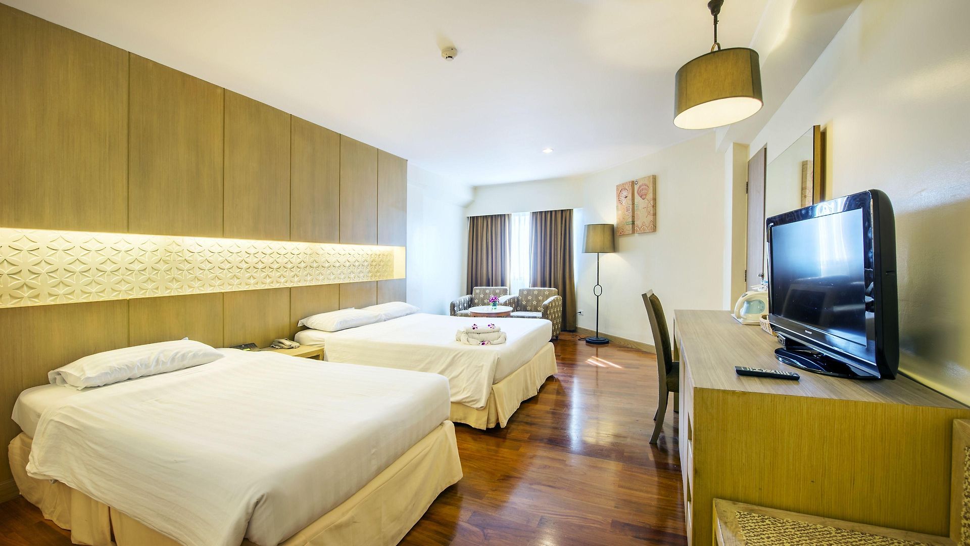 Jomtien Palm & - Family-friendly 5*