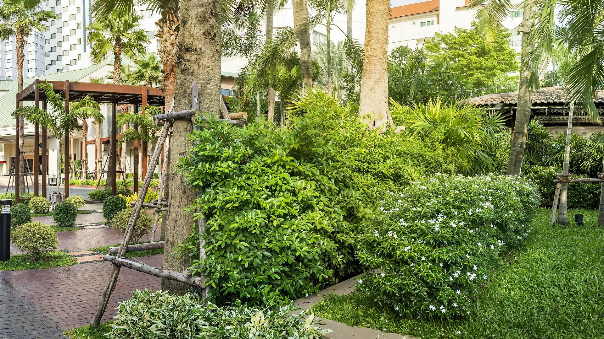 โรงแรม Jomtien Palm & - Family-friendly Pattaya
