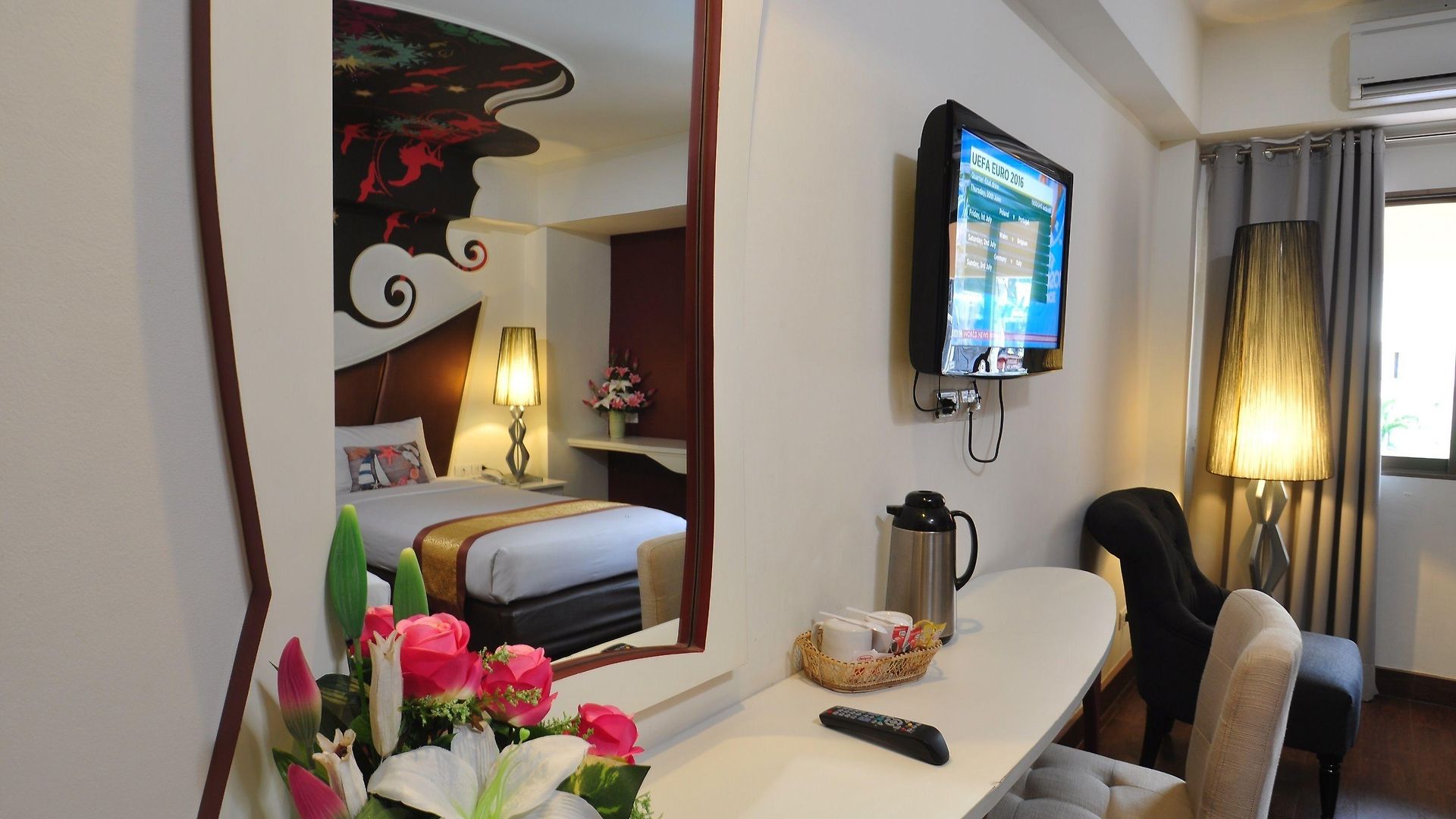 โรงแรม เดอะเบเวอร์ลีโฮเทลพัทยา 4*