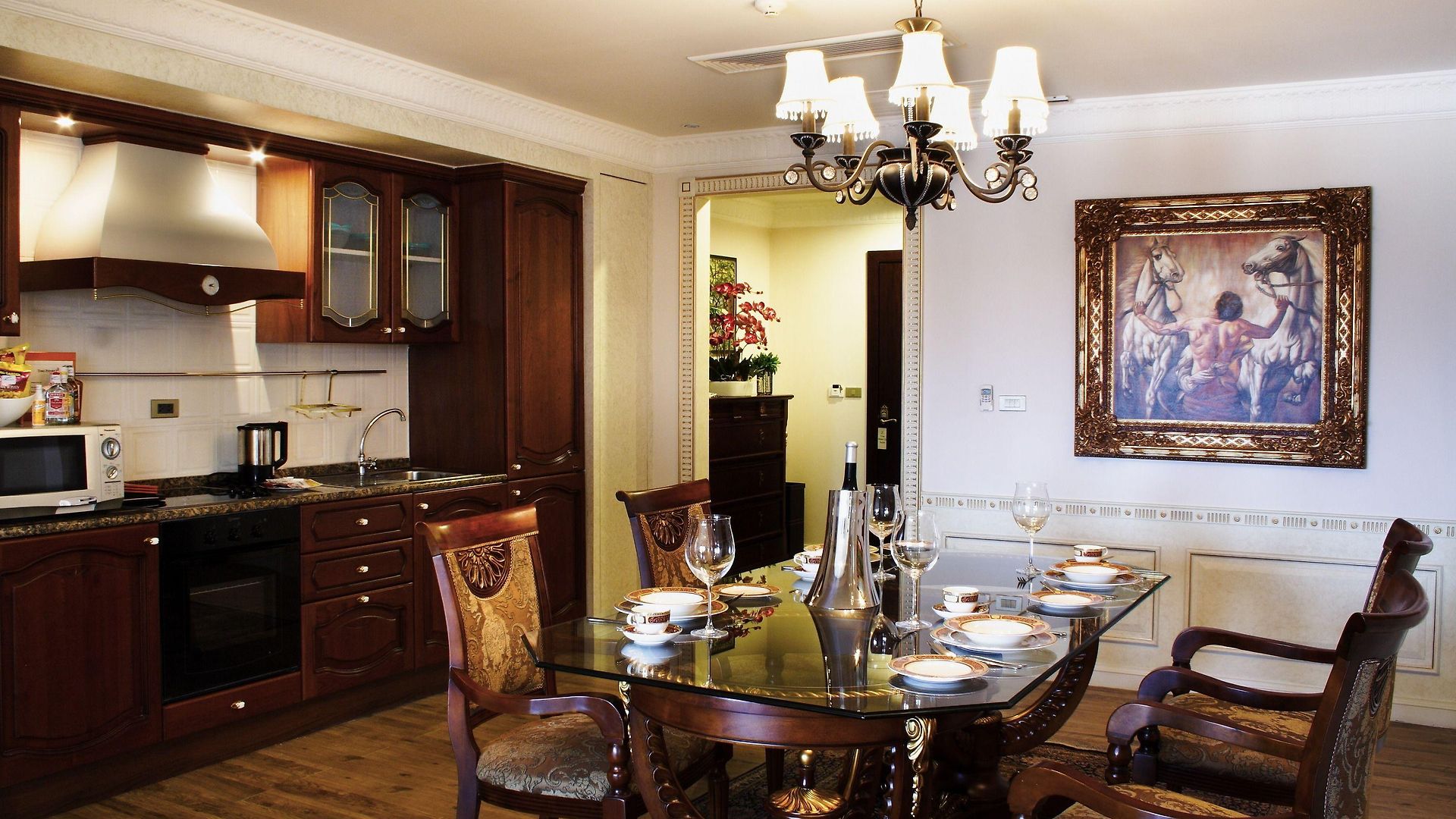 Four Seasons Place โรงแรม