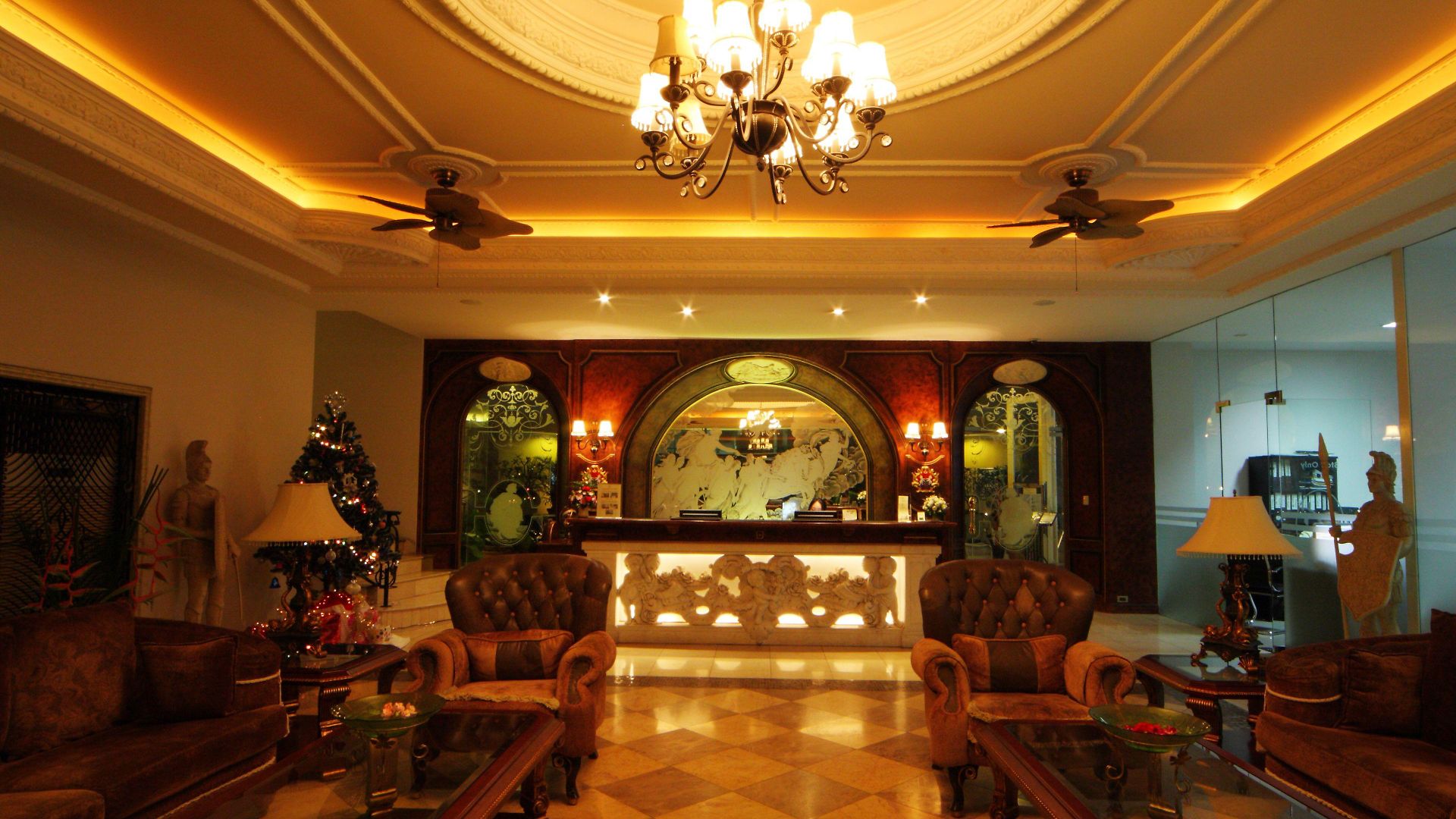 Four Seasons Place