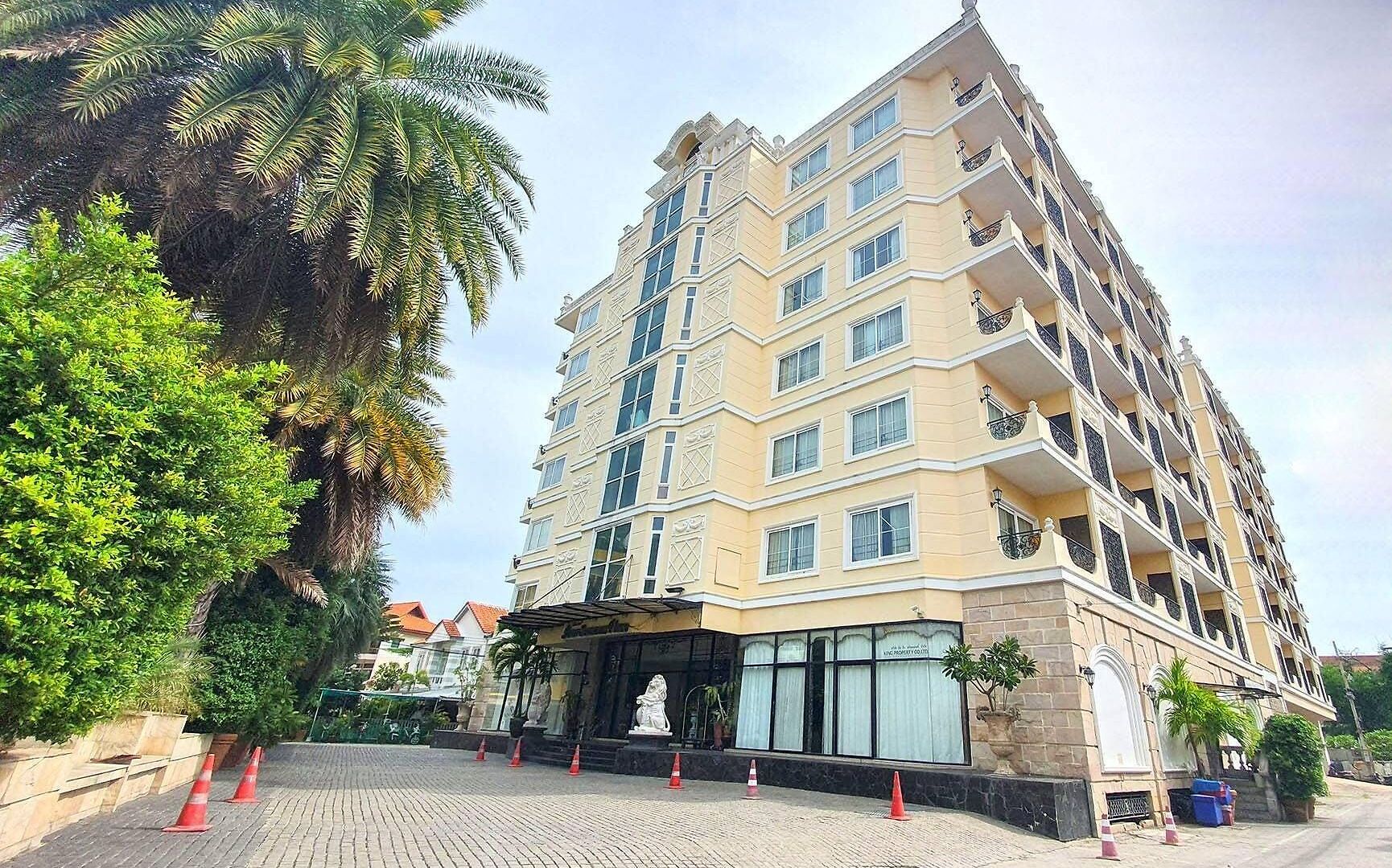 Four Seasons Place โรงแรม Pattaya