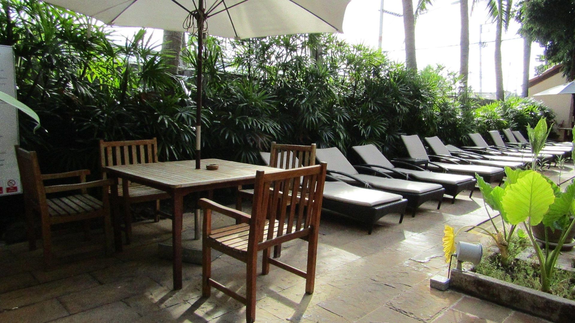 โรงแรม Nova Park 4*