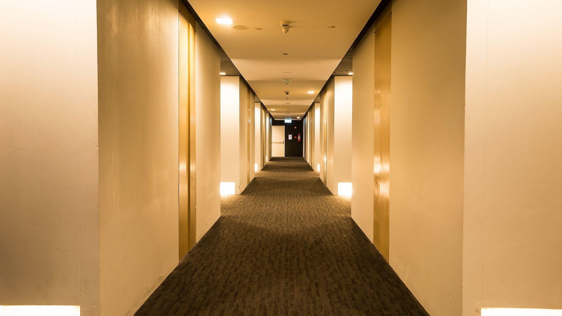 โรงแรม โรงแรมวิสต้า 4*