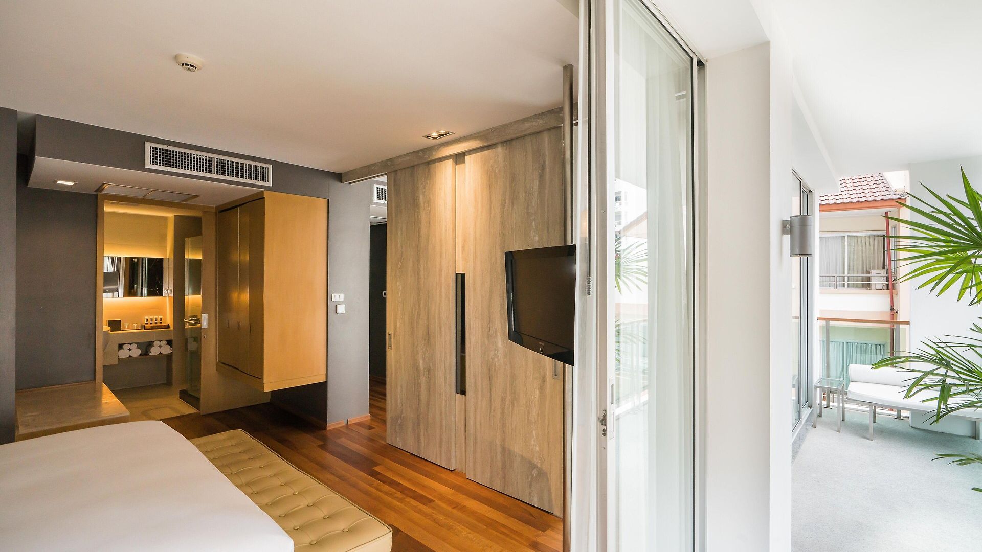 โรงแรม โรงแรมวิสต้า 4*