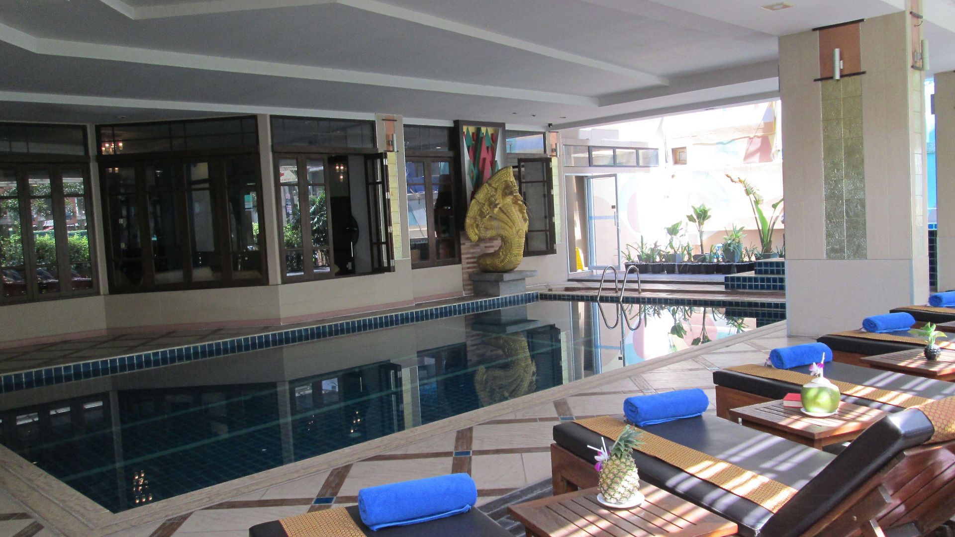 Loft โรงแรม 3*