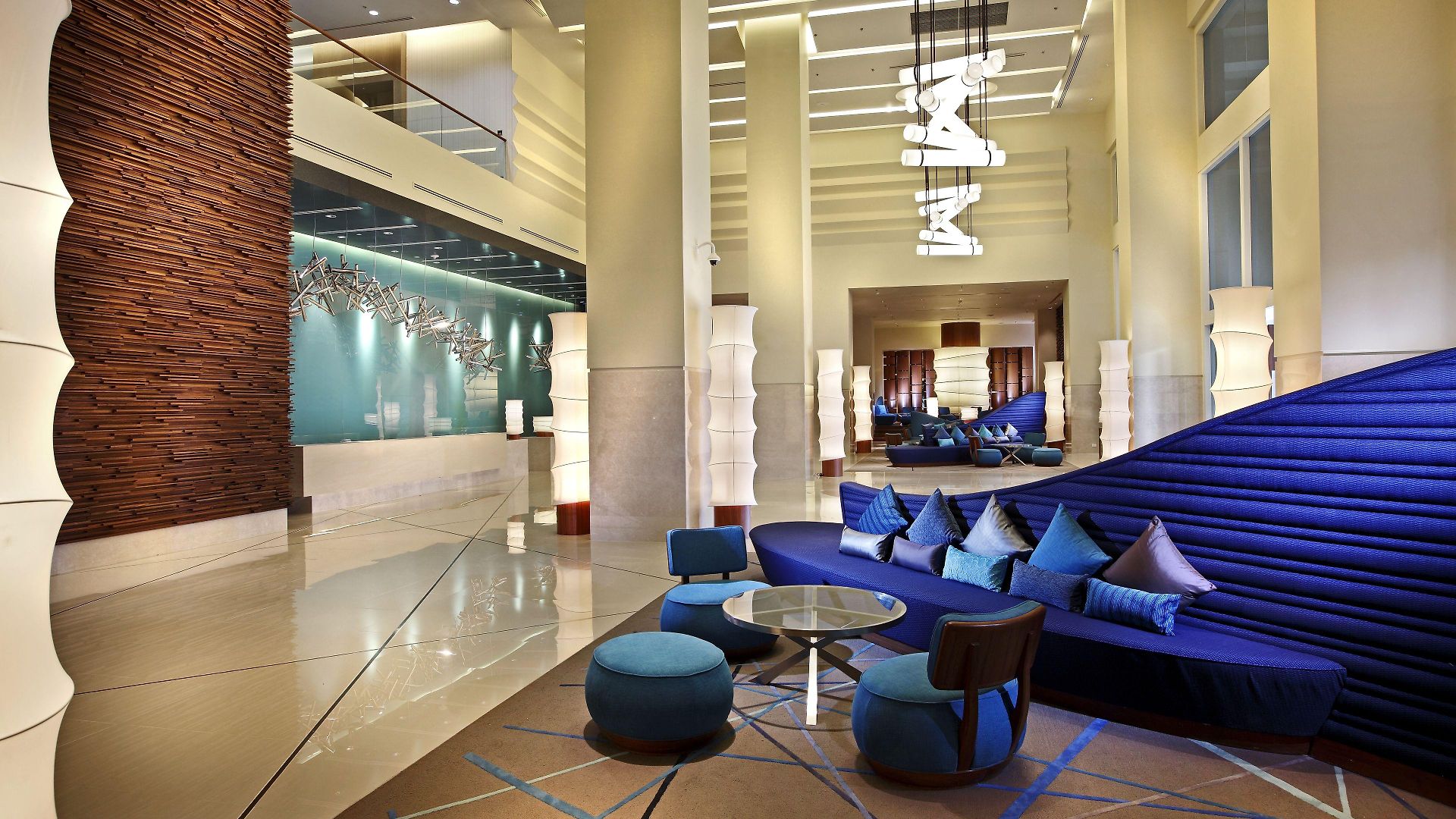 โรงแรมฮอลิเดย์อินน์ พัทยา โรงแรม 5*