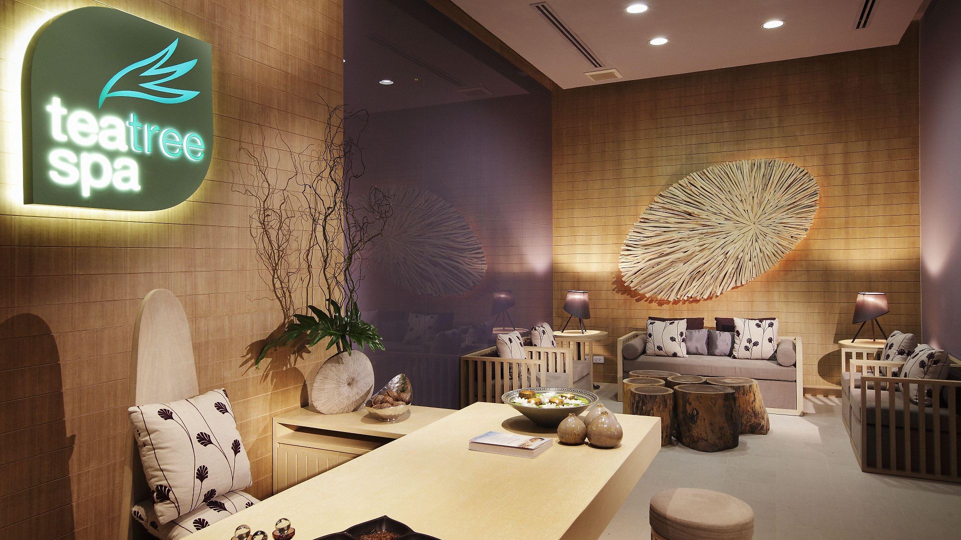 โรงแรมฮอลิเดย์อินน์ พัทยา 5*