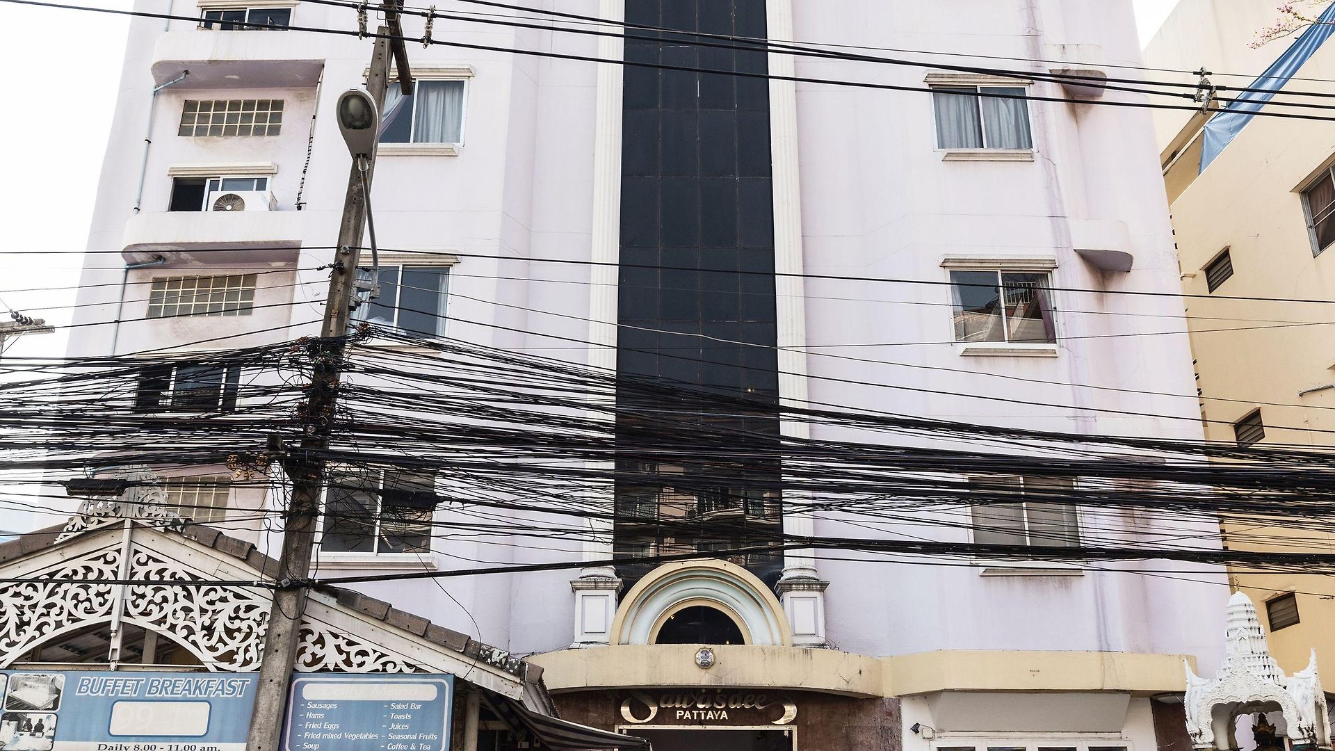 Sawasdee โรงแรม 2*