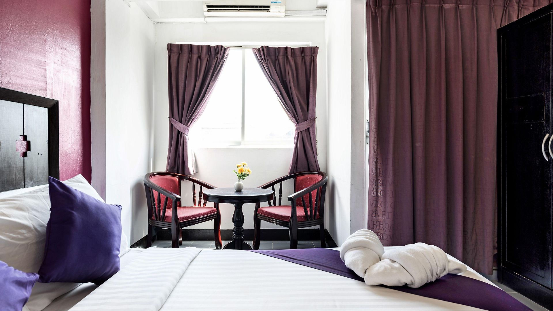 โรงแรม Sawasdee
