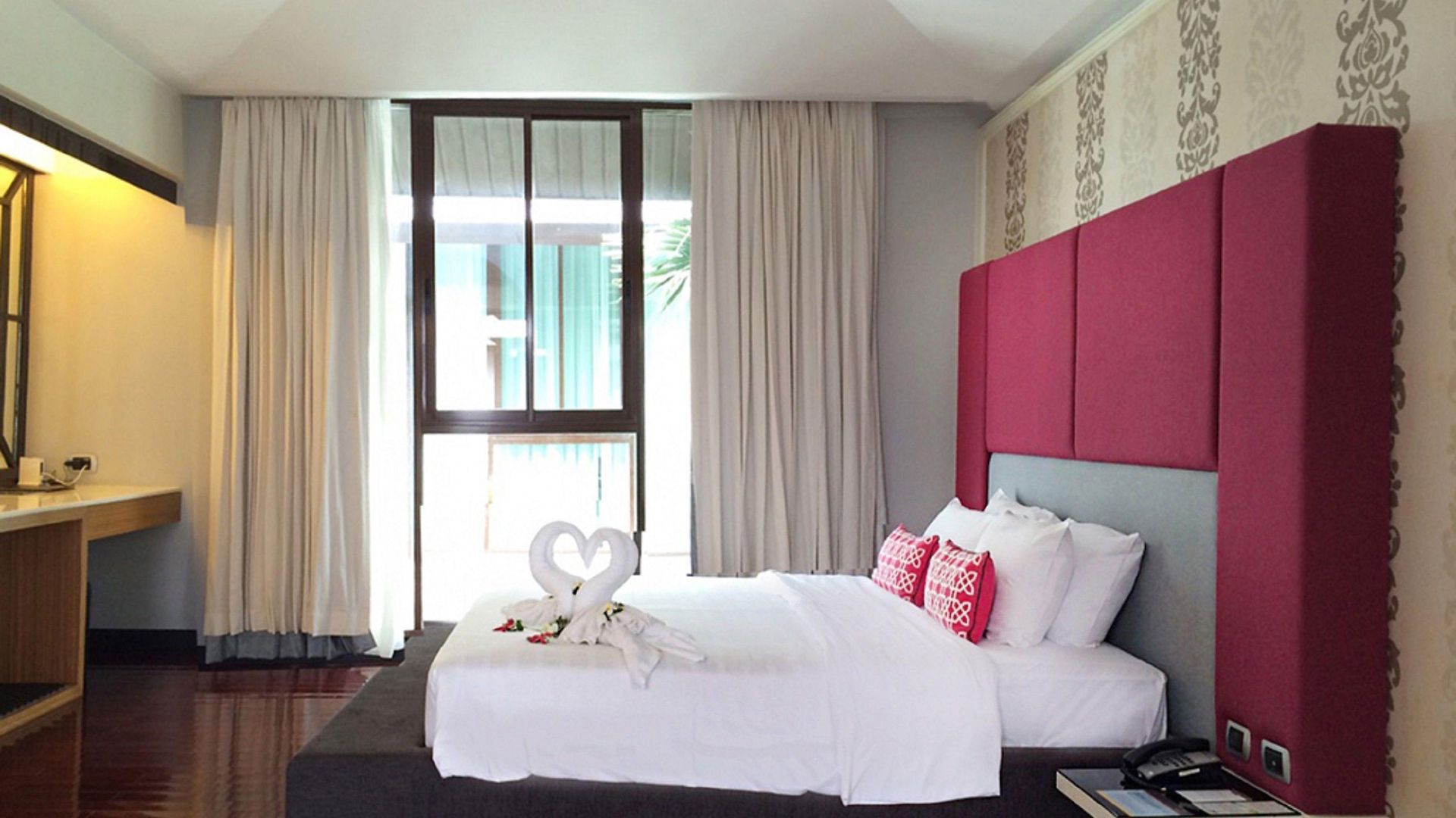 Z Through By The Zign 5* Pattaya