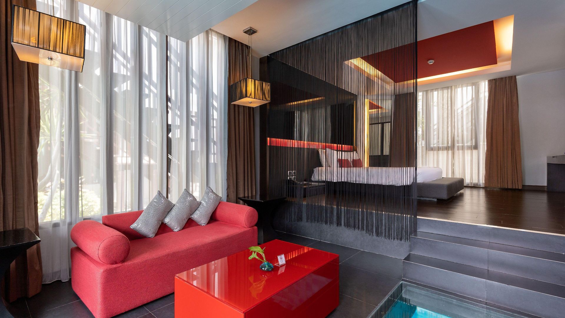 Z Through By The Zign 5* Pattaya