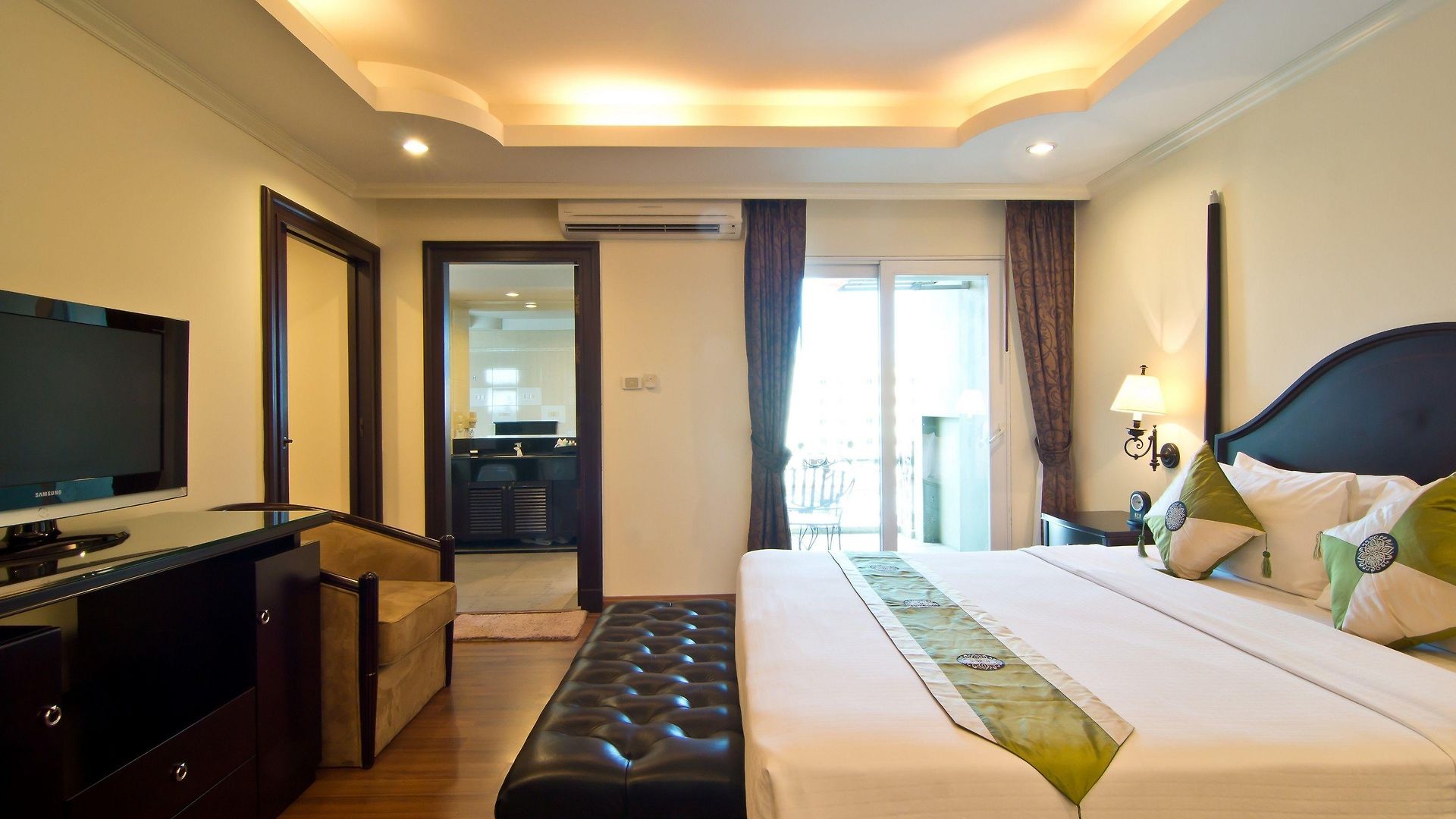 แอลเค รอยัลสวีท โรงแรม Pattaya