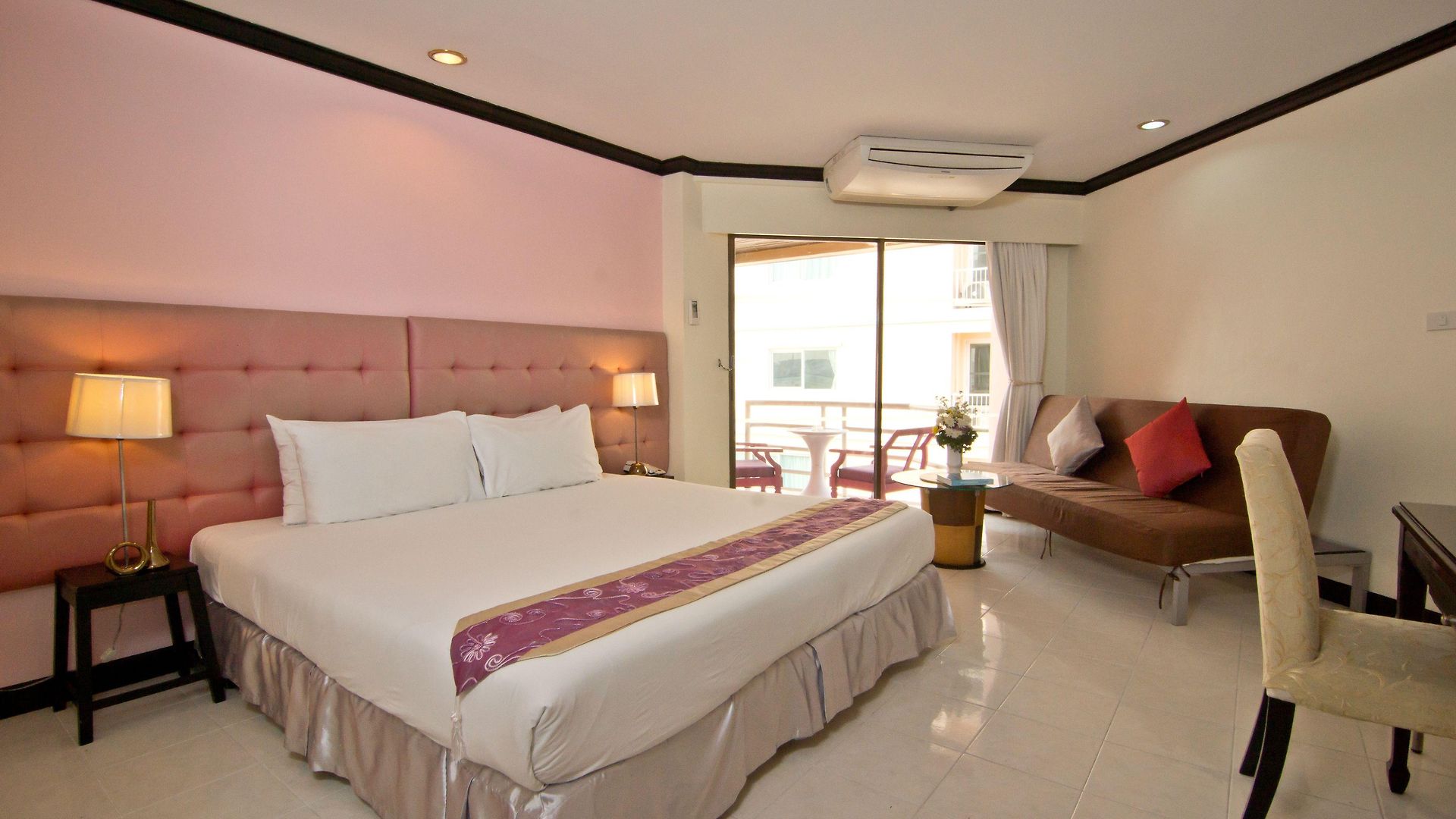 Hotel Bella Metro