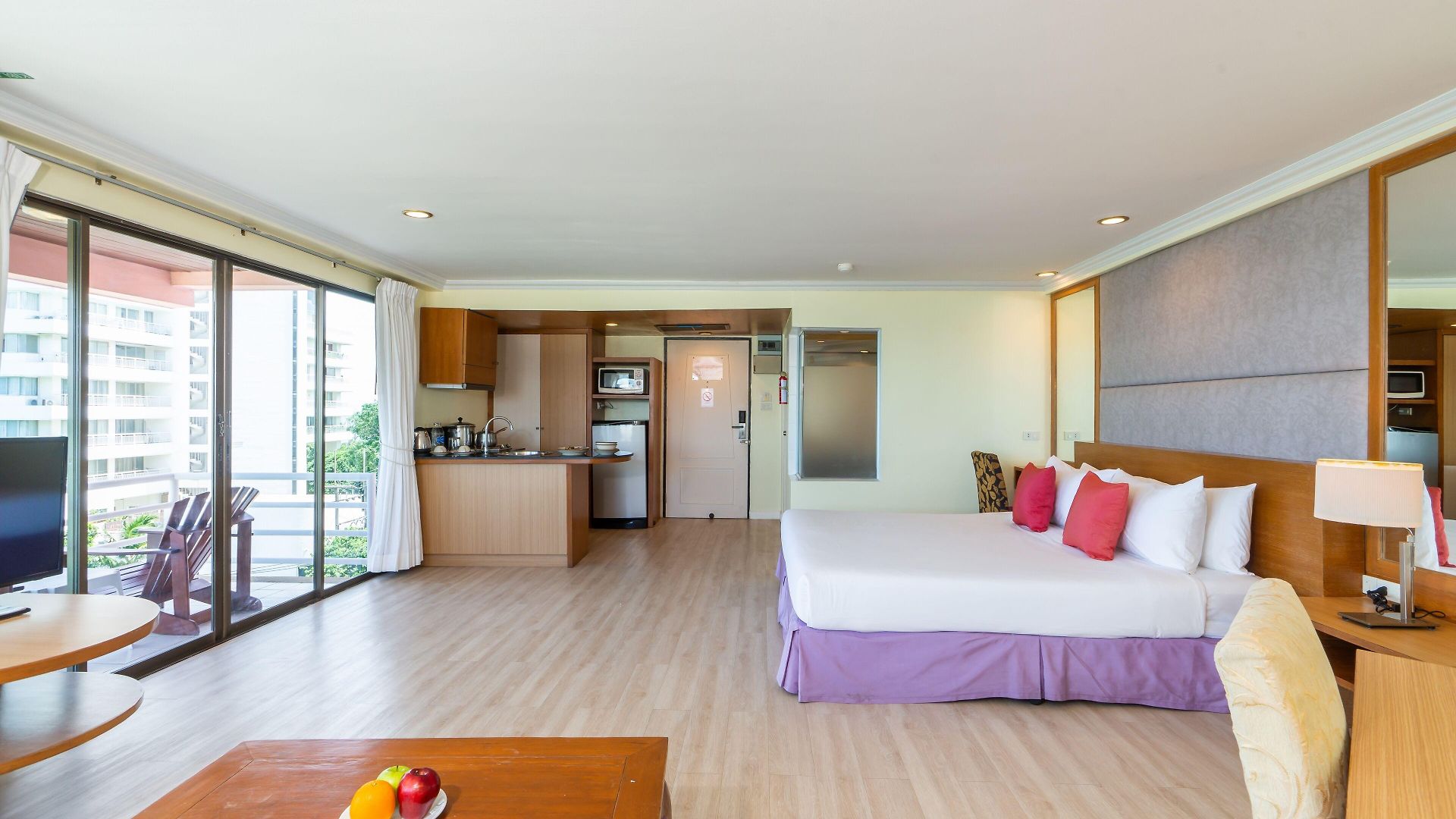 Bella Metro Hotel 3*