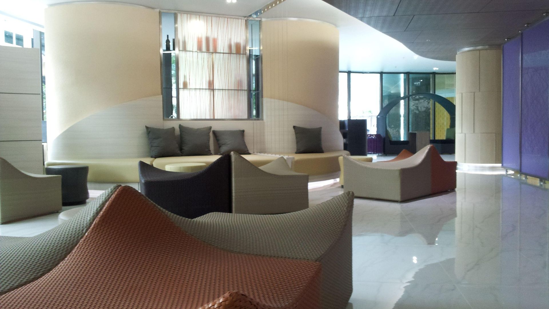 Discovery โรงแรม 4*