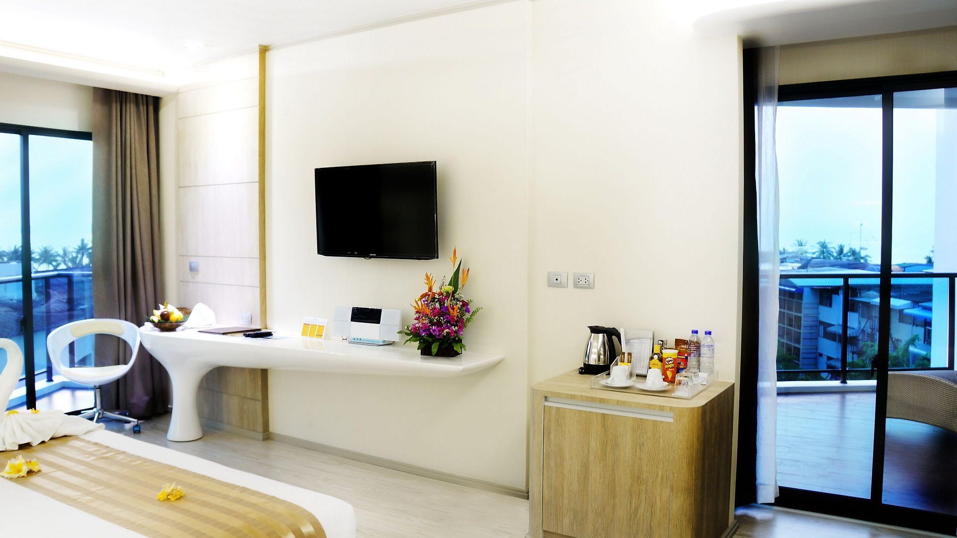 โรงแรม Discovery