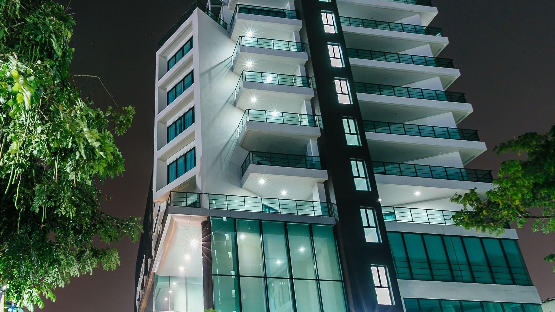 โรงแรม Discovery 4*