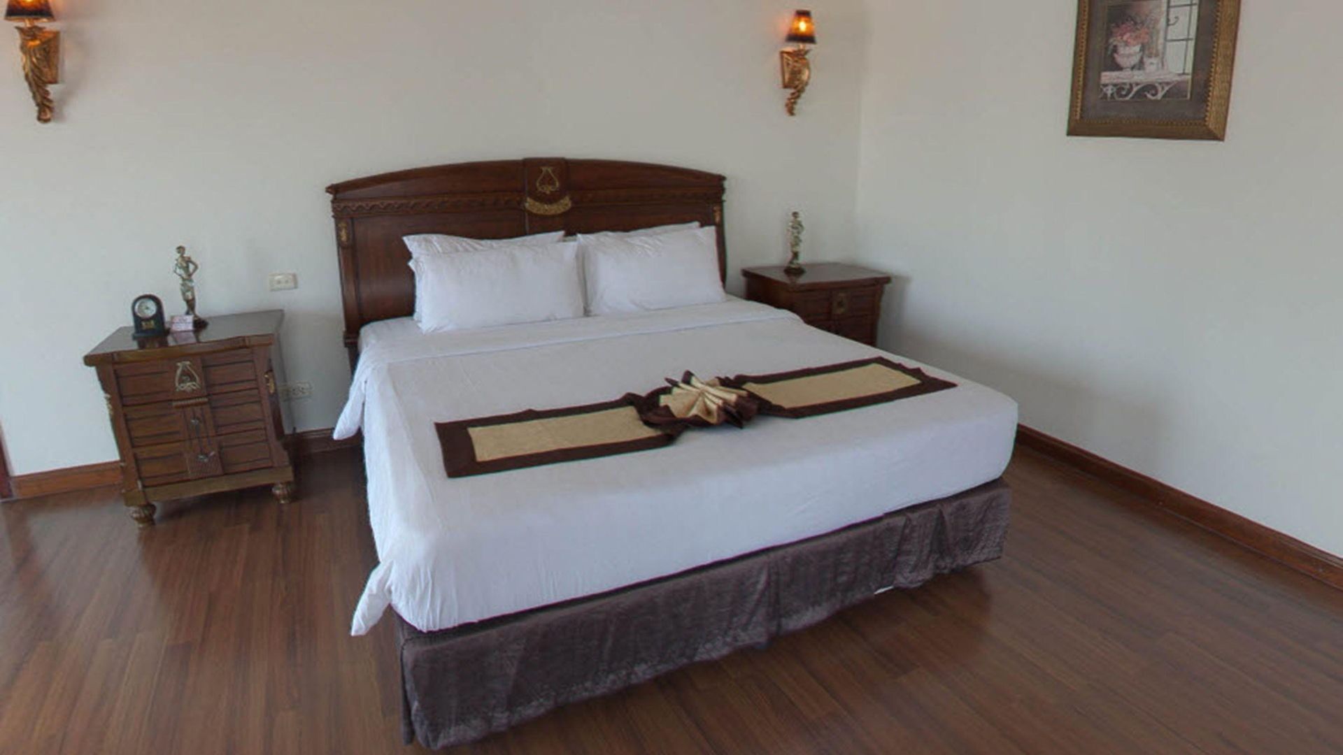 แอลเค เมโทรโพล 4*