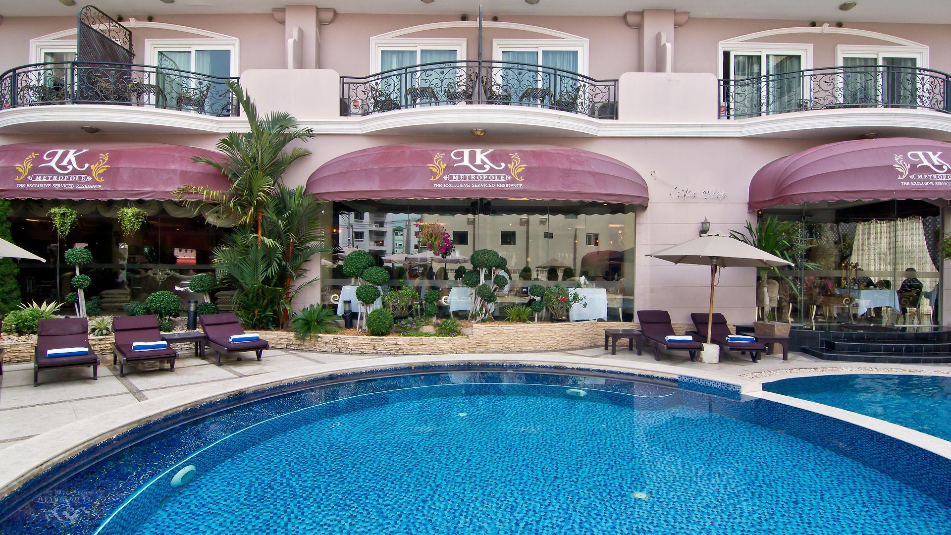 โรงแรม แอลเค เมโทรโพล 4*