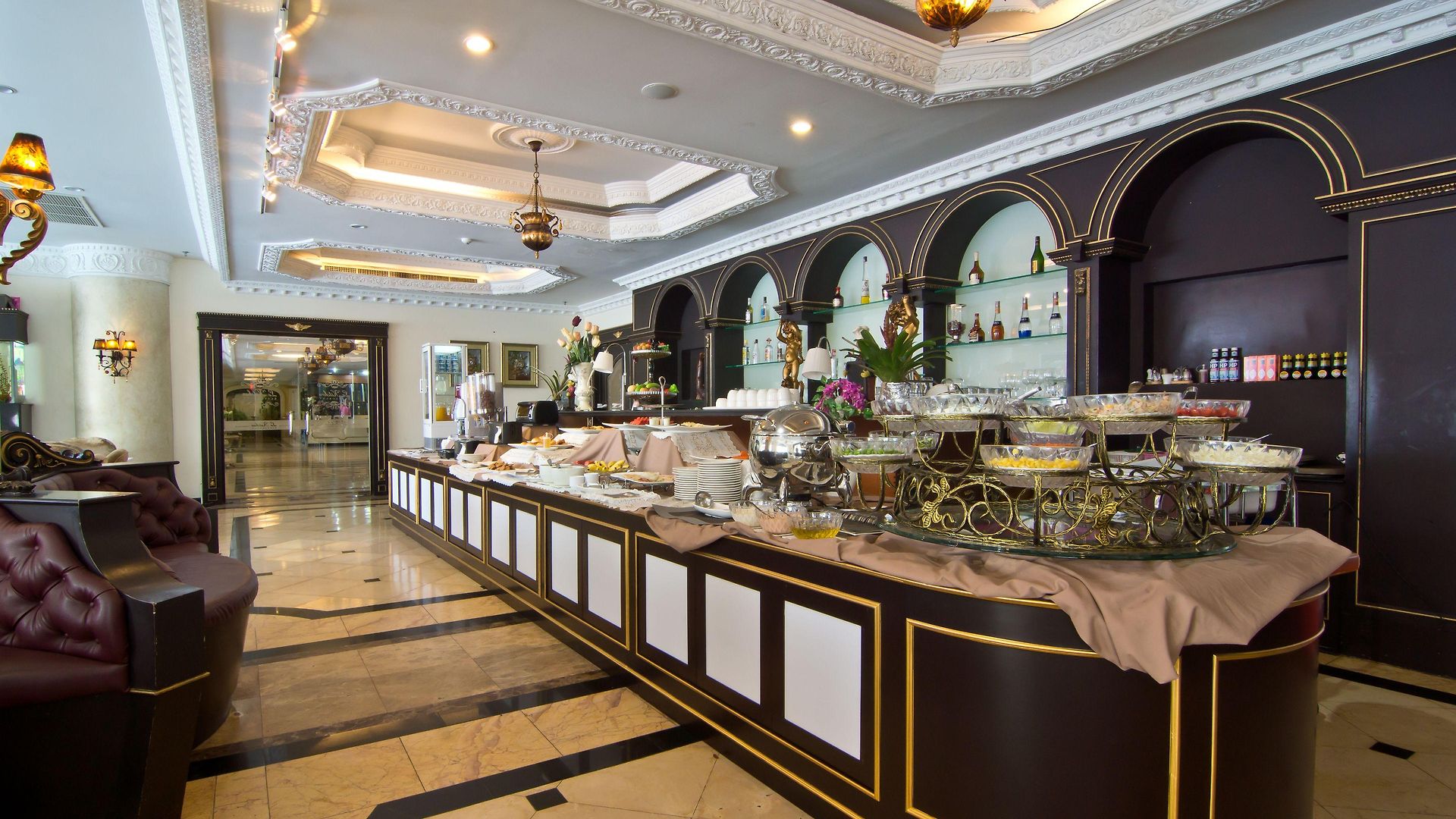แอลเค เมโทรโพล โรงแรม 4*