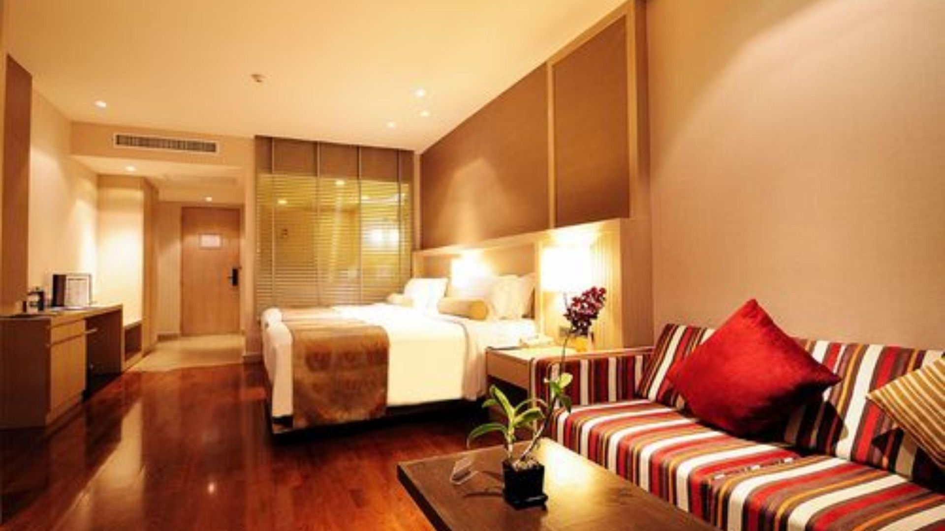 โรงแรม Signature