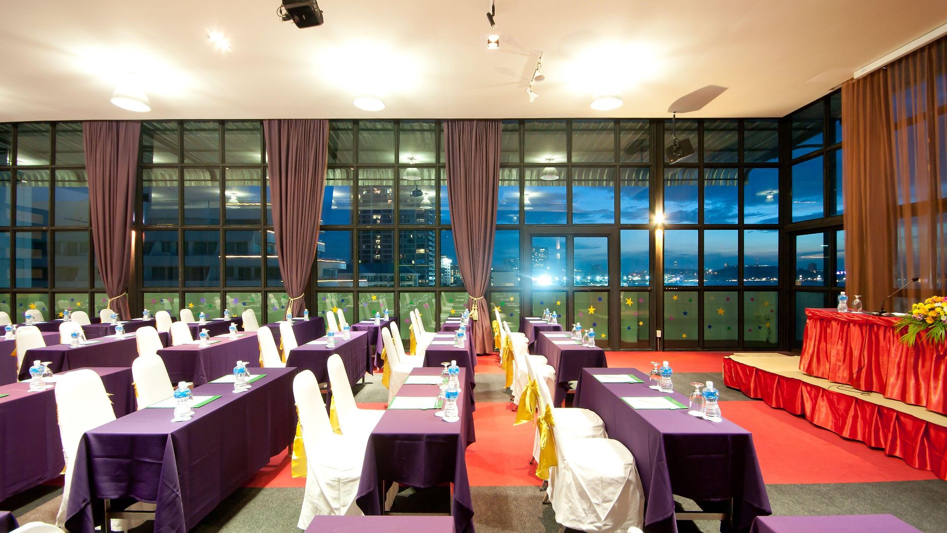 แซนดาเล รีสอร์ท Pattaya