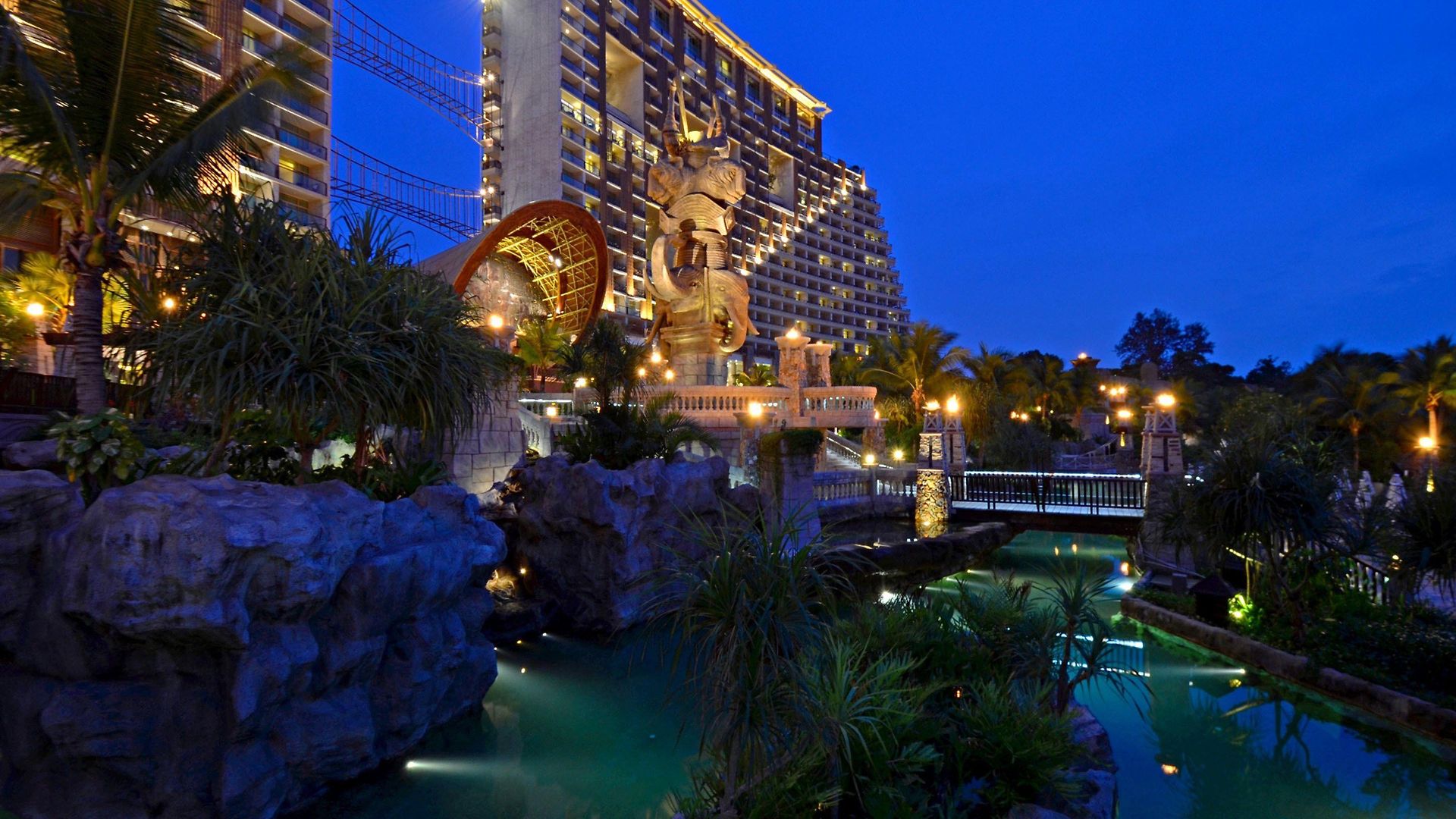 Centara Grand Mirage รีสอร์ท 5*