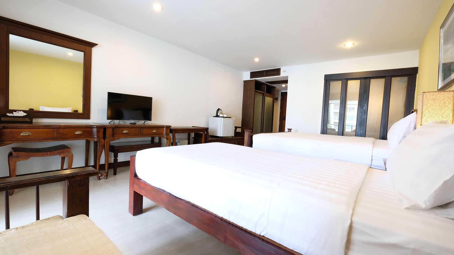 Sunday Wongamat Privacy โรงแรม Pattaya