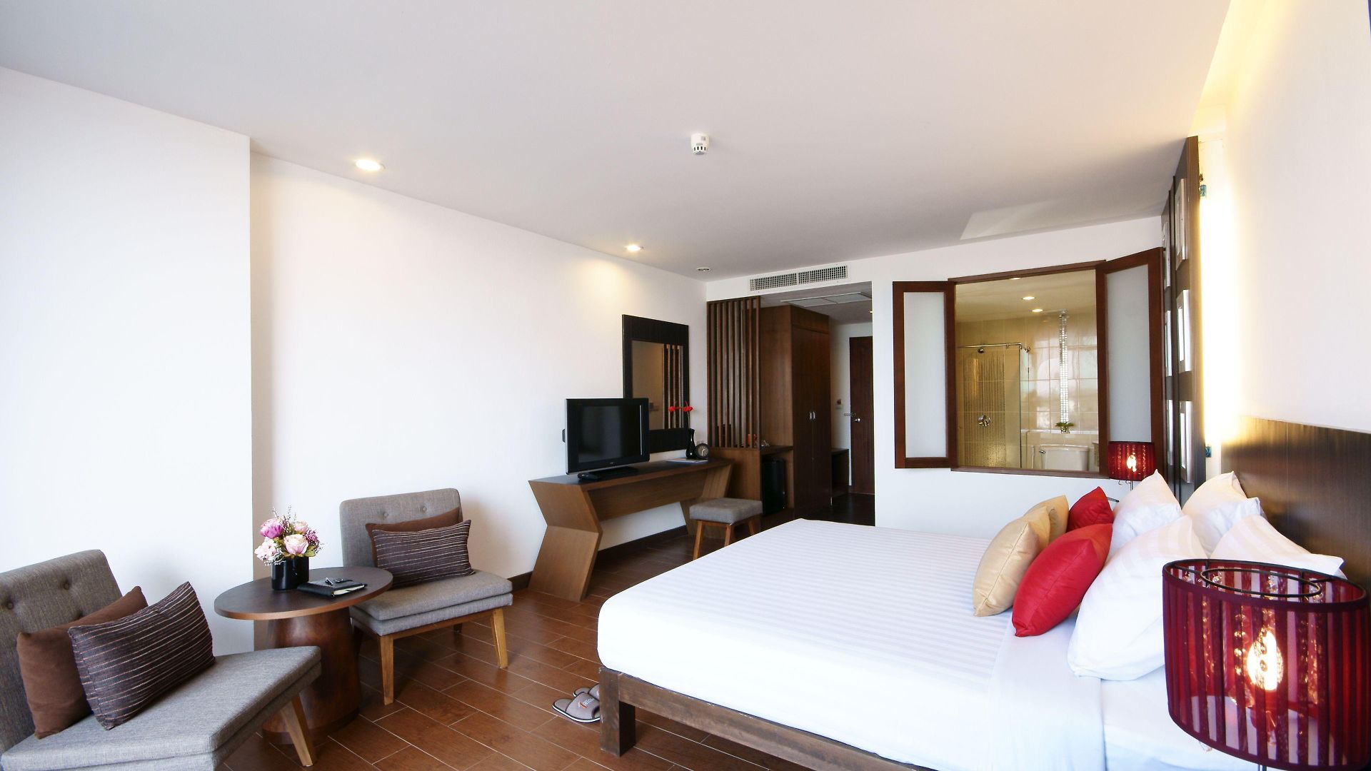J Pattaya