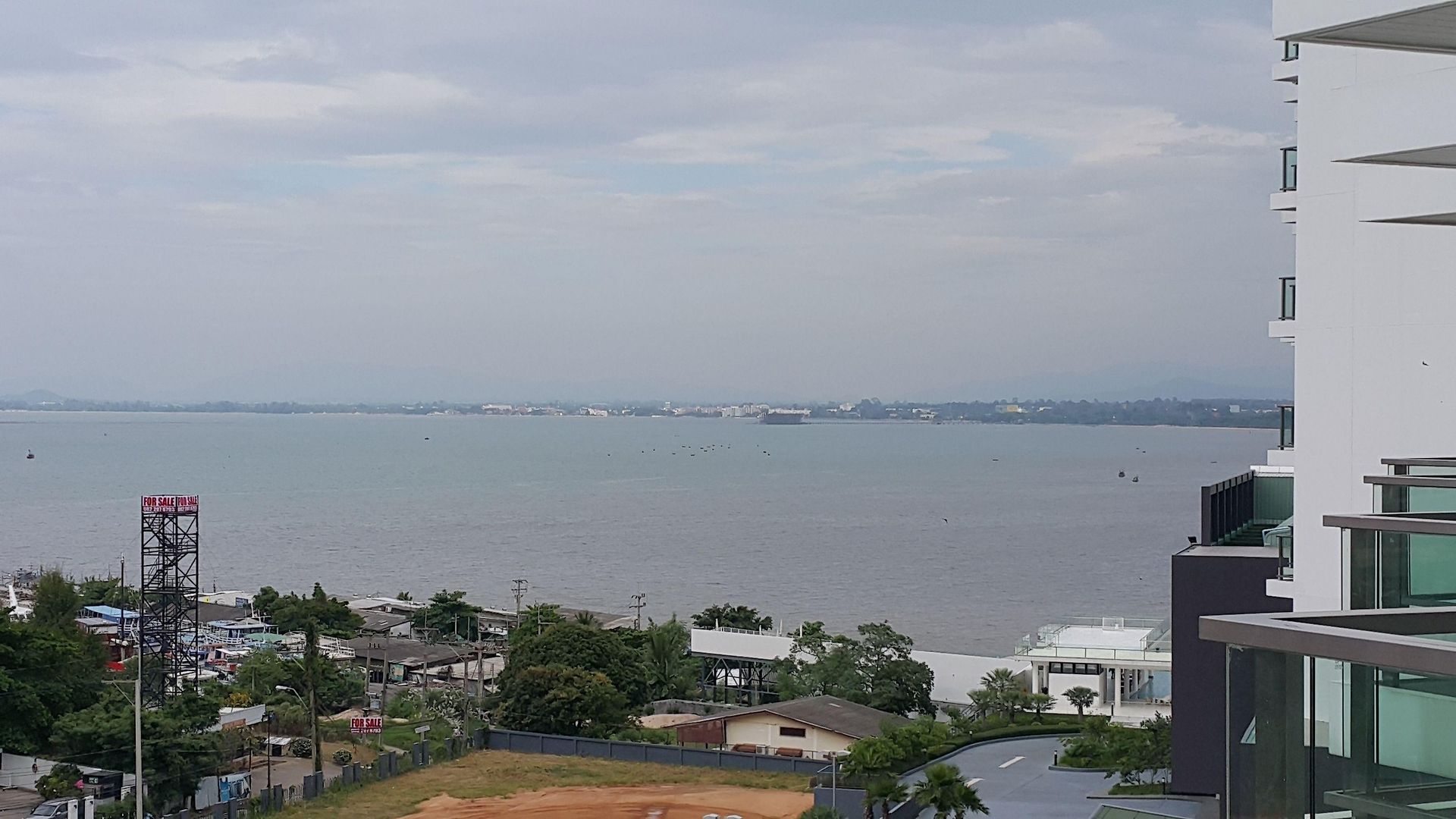 โรงแรม ทีซิกซ์ตี้ไฟว์