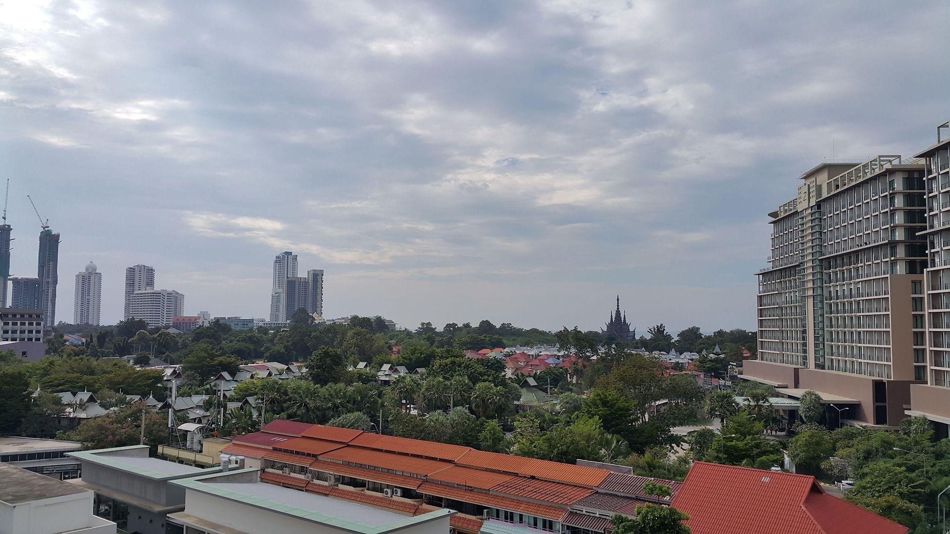 ทีซิกซ์ตี้ไฟว์ 4* Pattaya