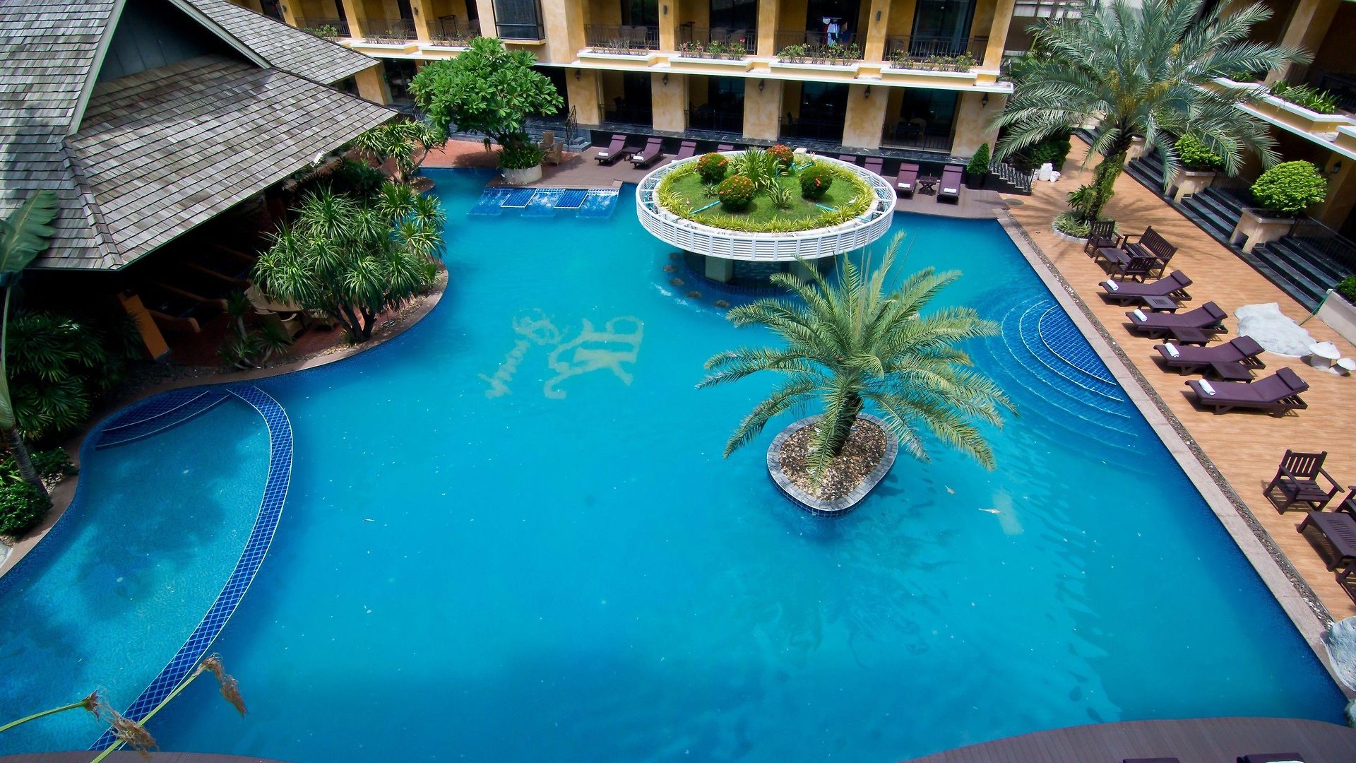 รีสอร์ท Lk Mantra Pura 4*