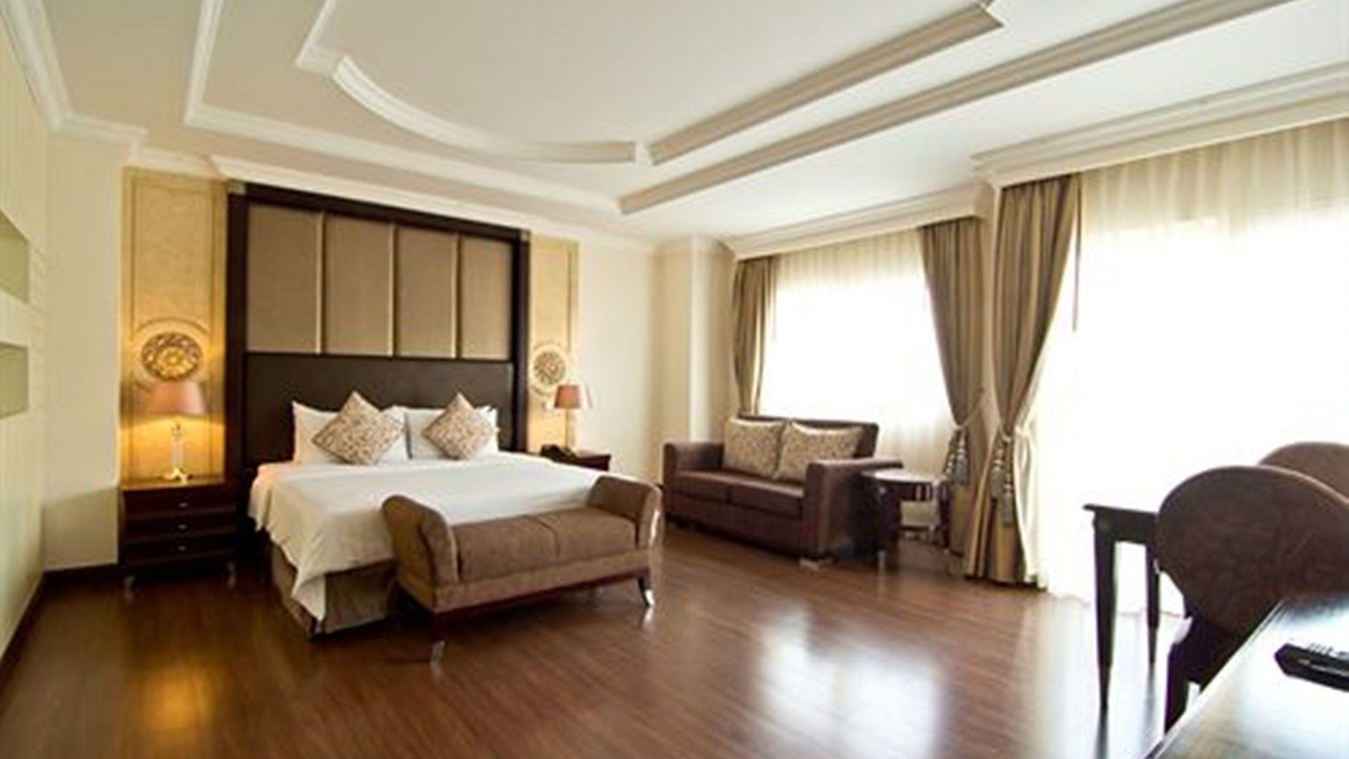 โรงแรม Lk 3*
