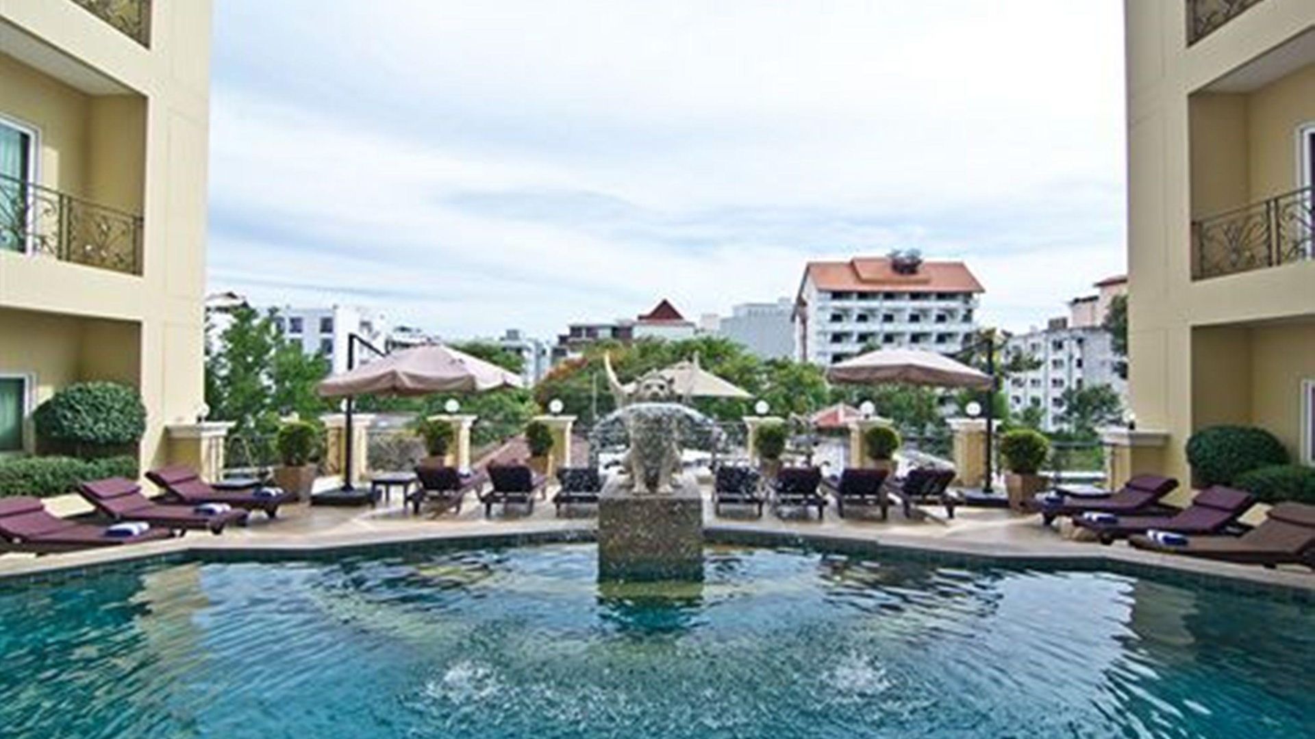 Lk โรงแรม