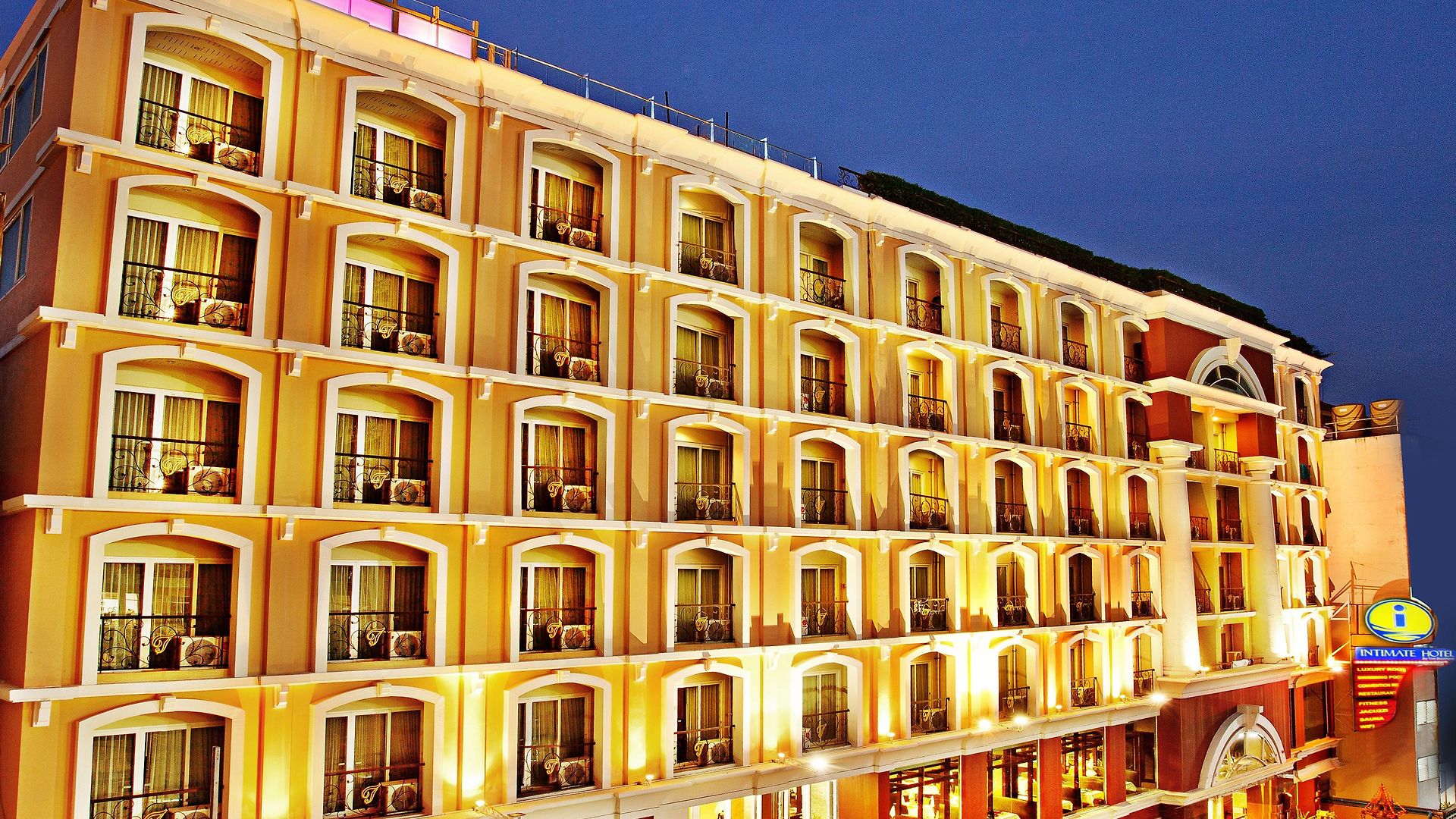 โรงแรม Intimate - Sha Extra 4*