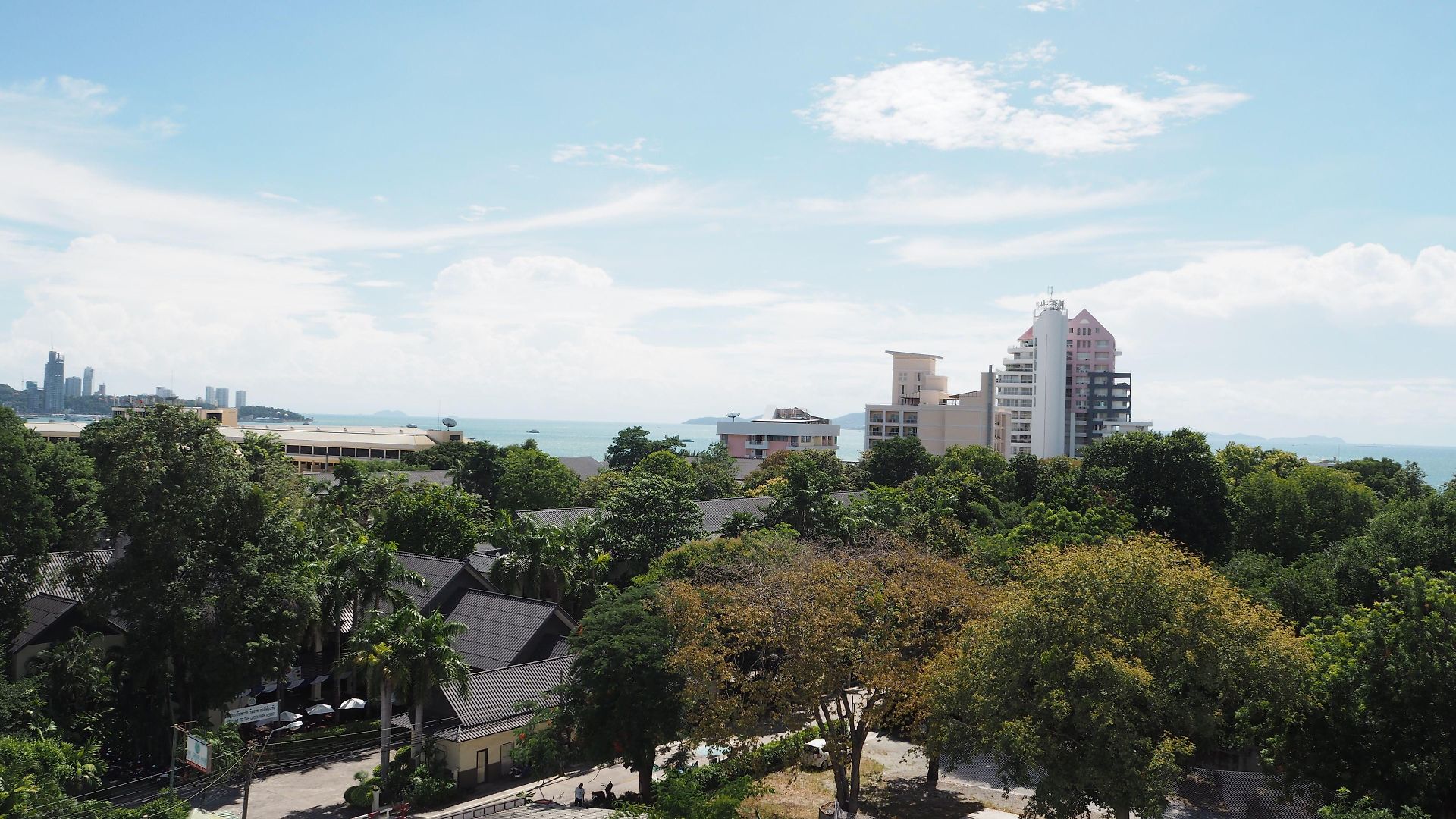 Woodlands โรงแรม 4*