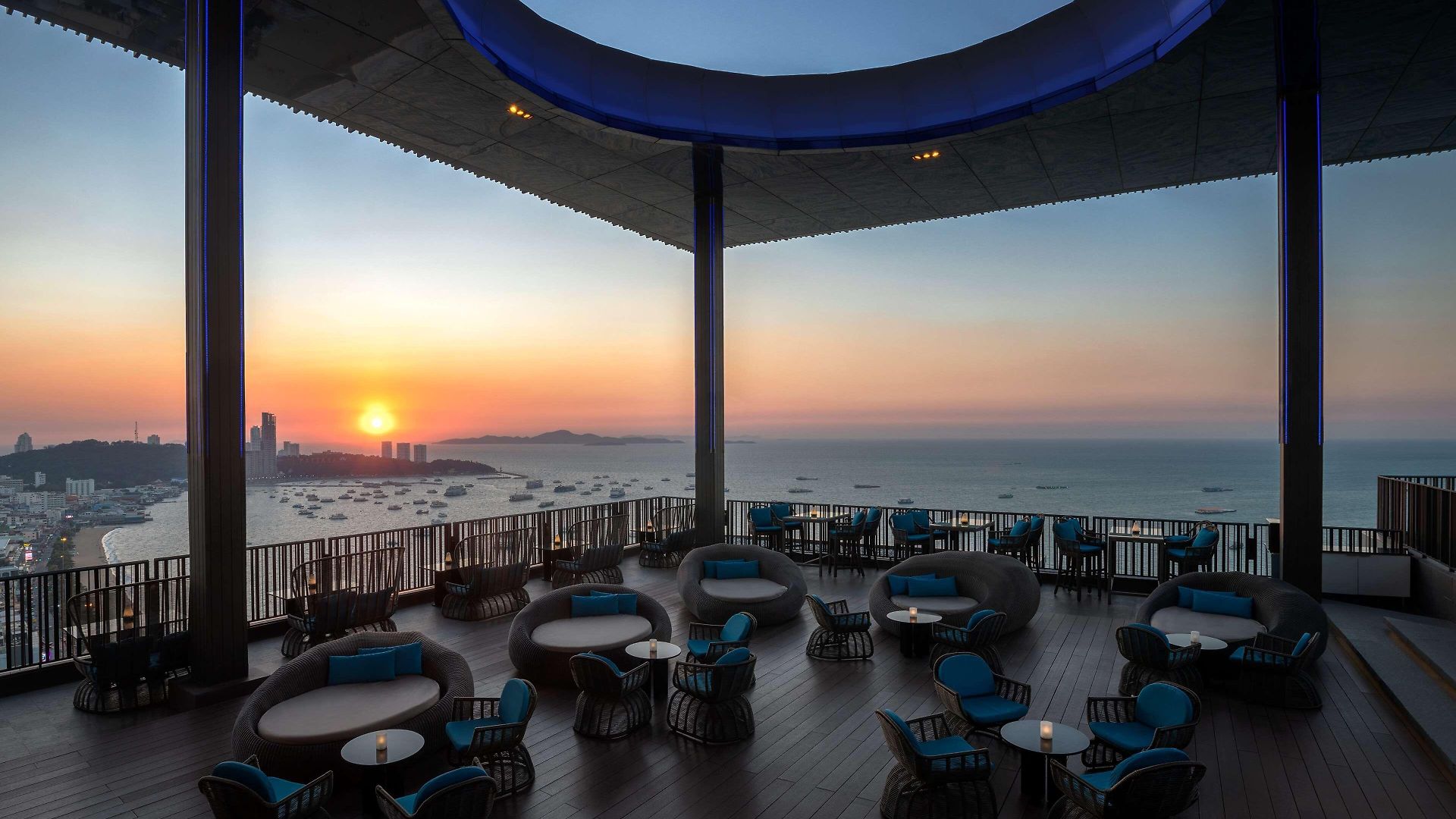โรงแรมฮิลตัน พัทยา - Sha Extra รีสอร์ท Pattaya