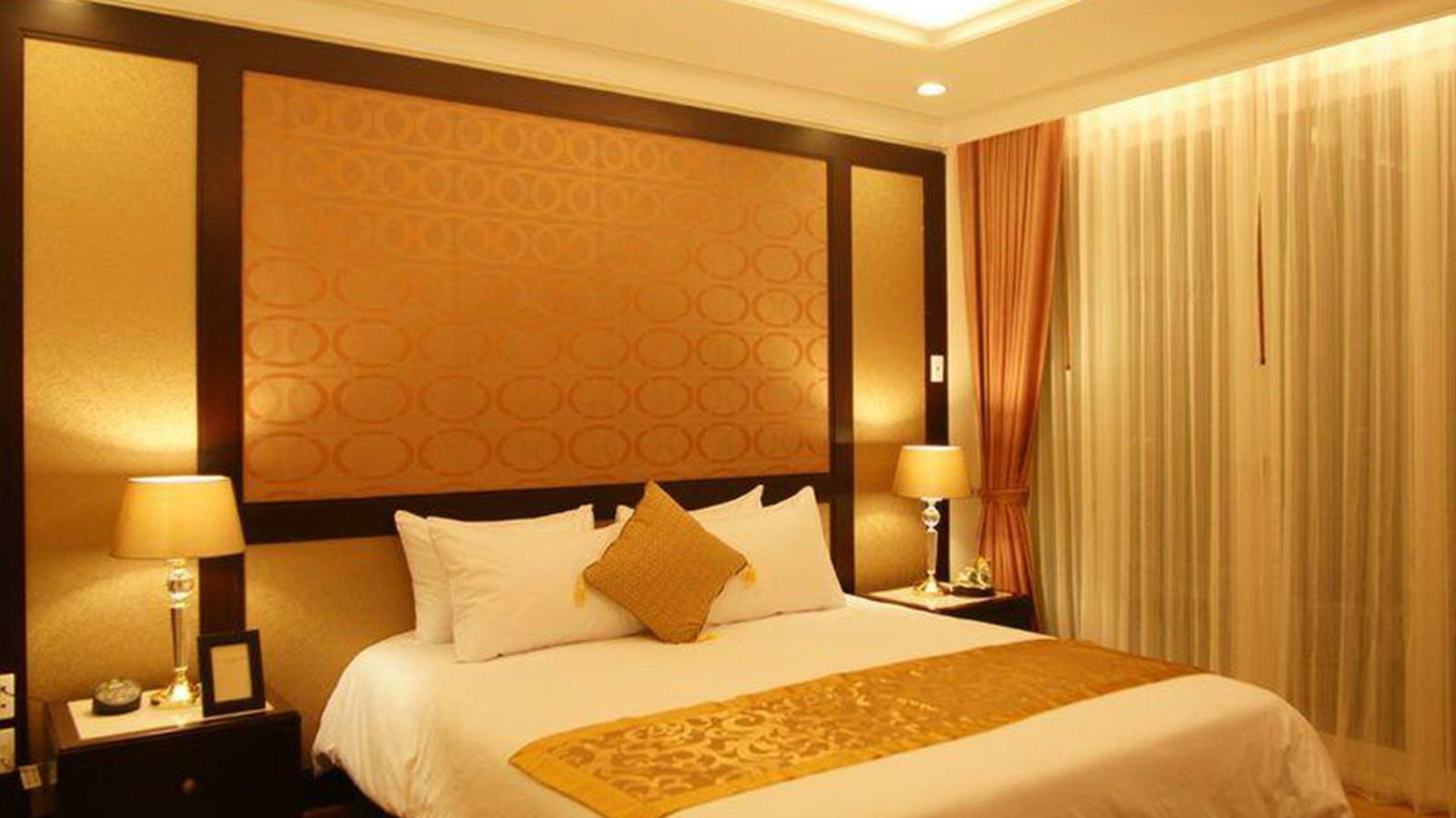 แอลเค เลเจนท์ 4* Pattaya