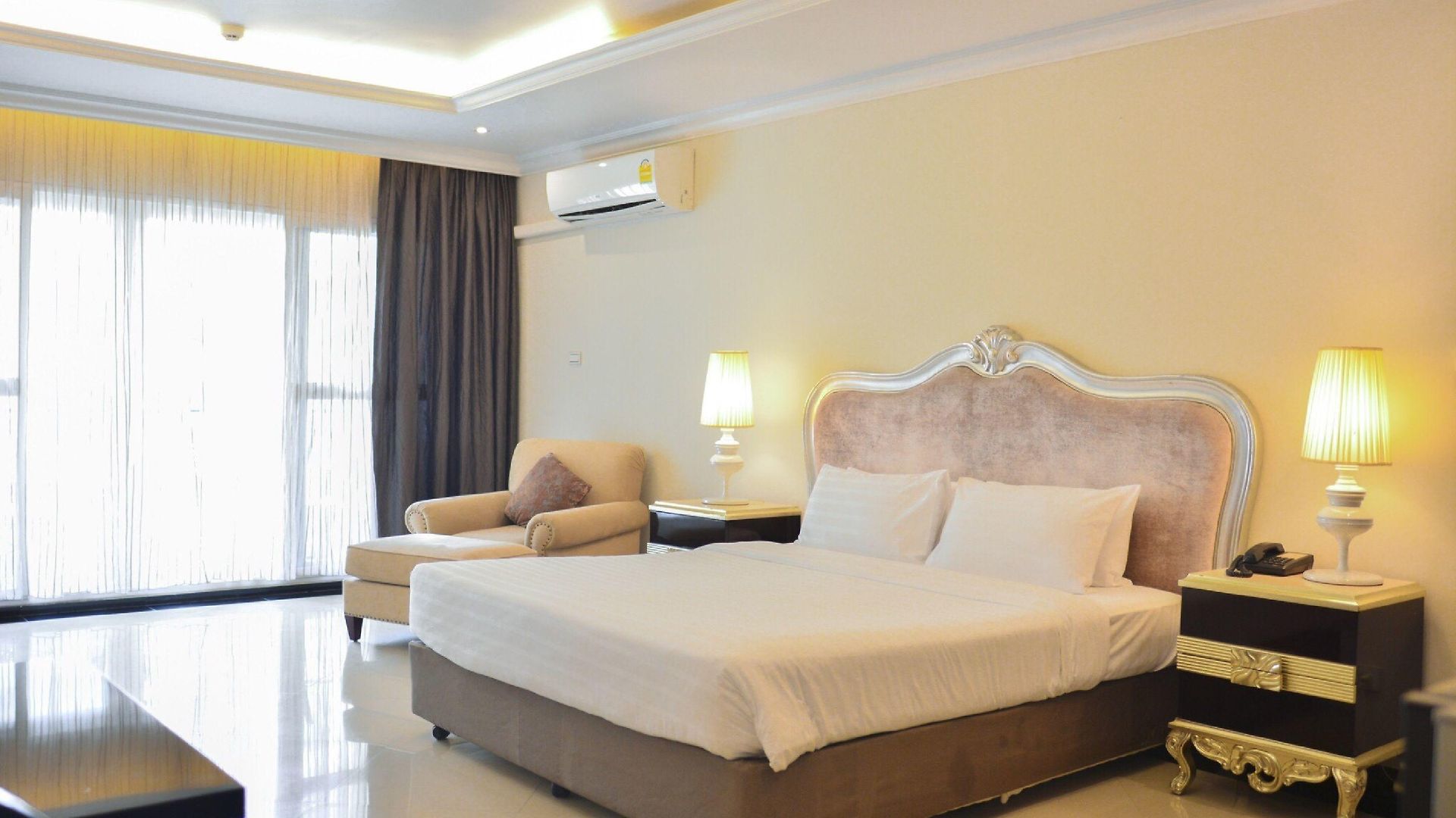 แอลเค เลเจนท์ 4* Pattaya