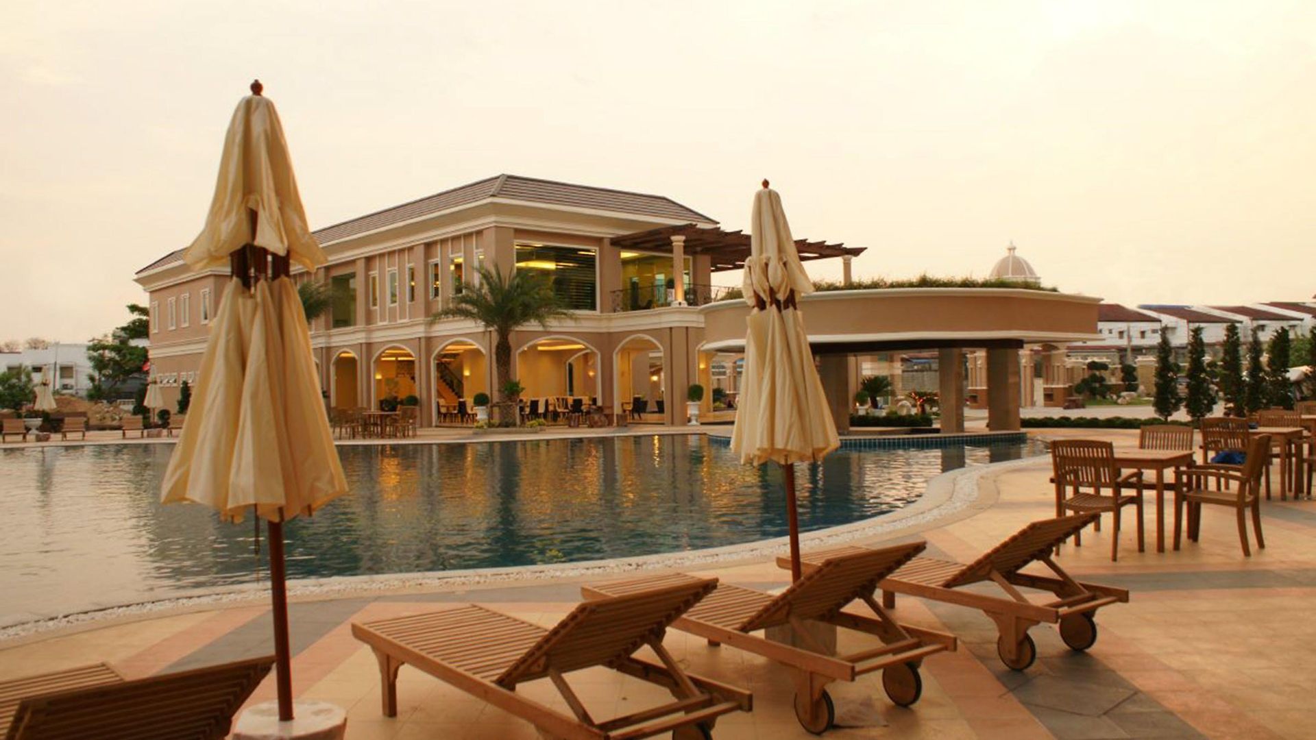 แอลเค เลเจนท์ 4*
