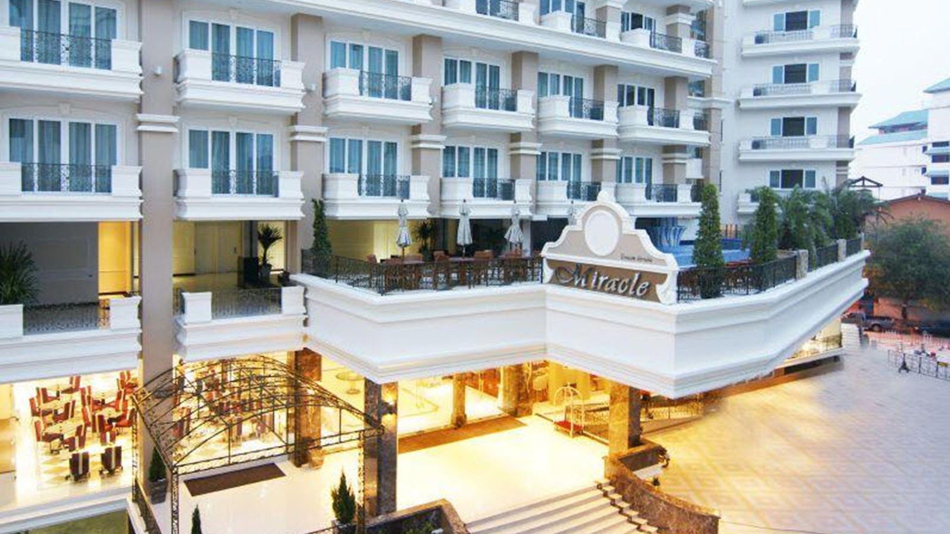 Lk Miracle - Sha Extra โรงแรม