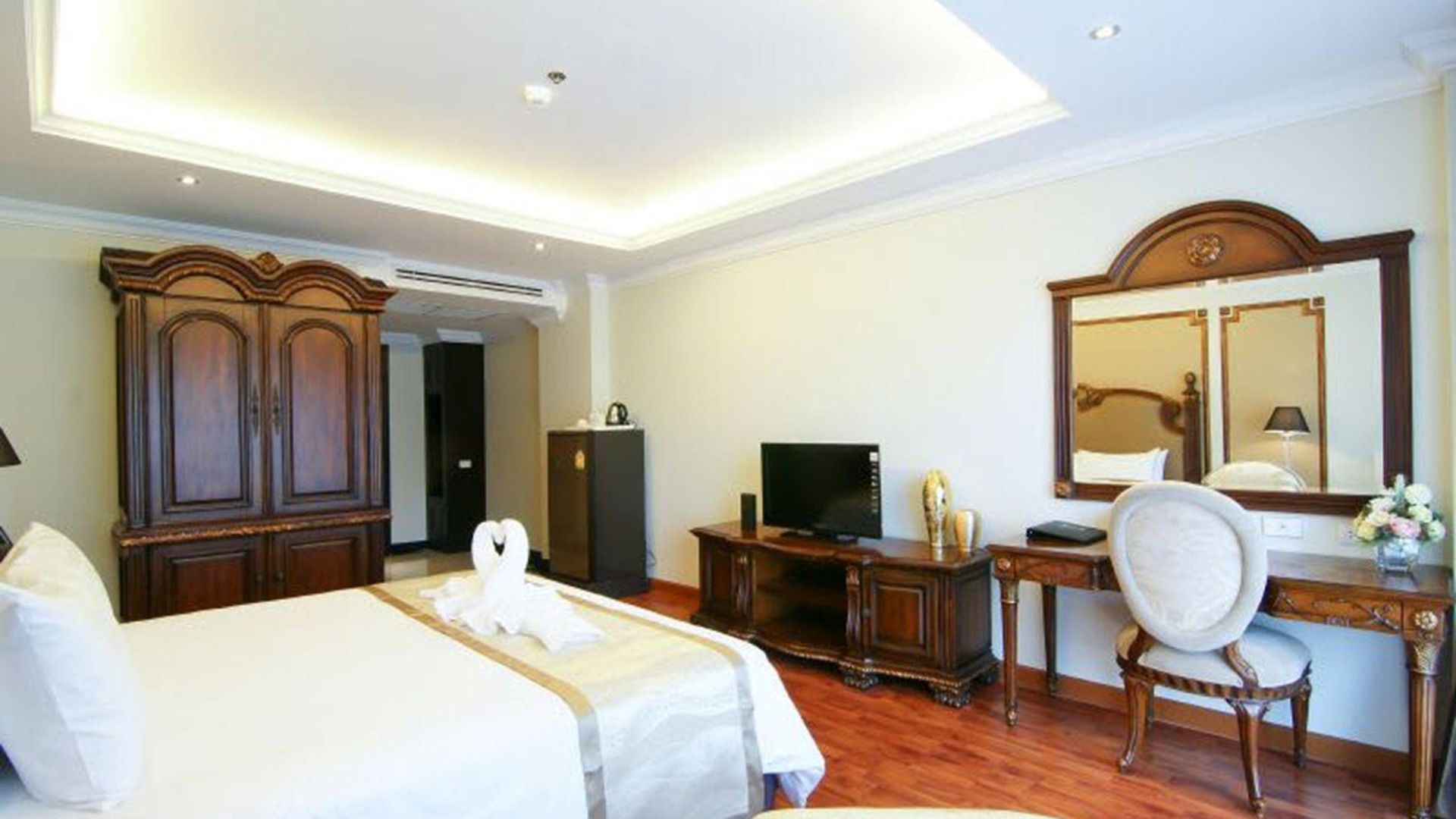 โรงแรม Lk Miracle - Sha Extra