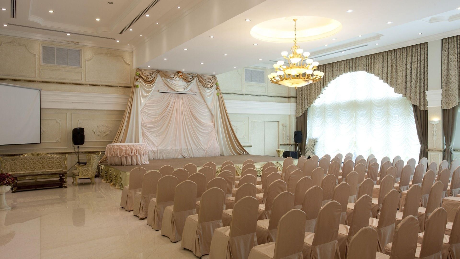 โรงแรม Lk Miracle - Sha Extra 4*
