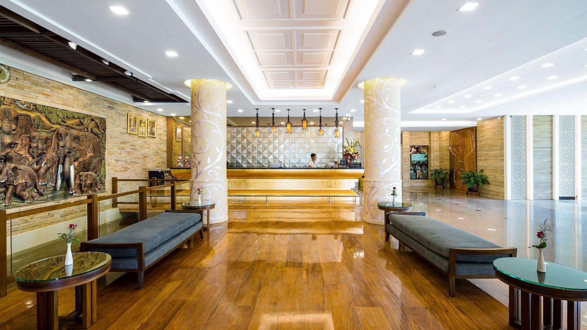 โรงแรม ไอยรา พาเลส Pattaya