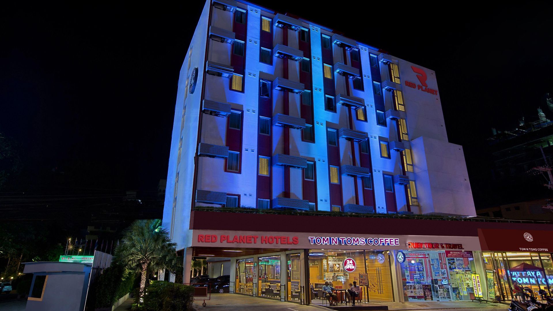 โรงแรมเรด แพลนเนต พัทยา โรงแรม Pattaya