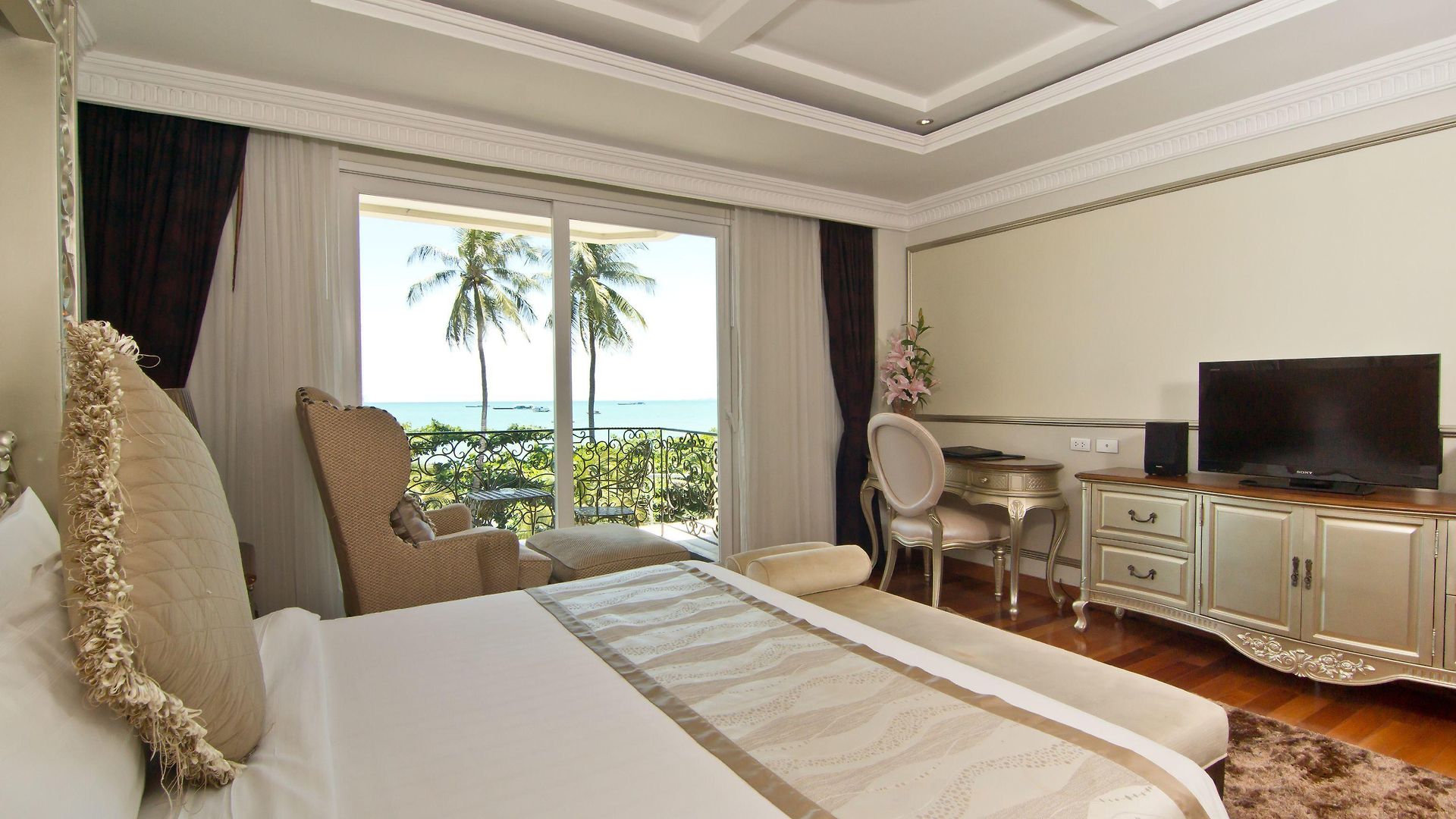 โรงแรม แอล เค ดิเอมเพรส Pattaya